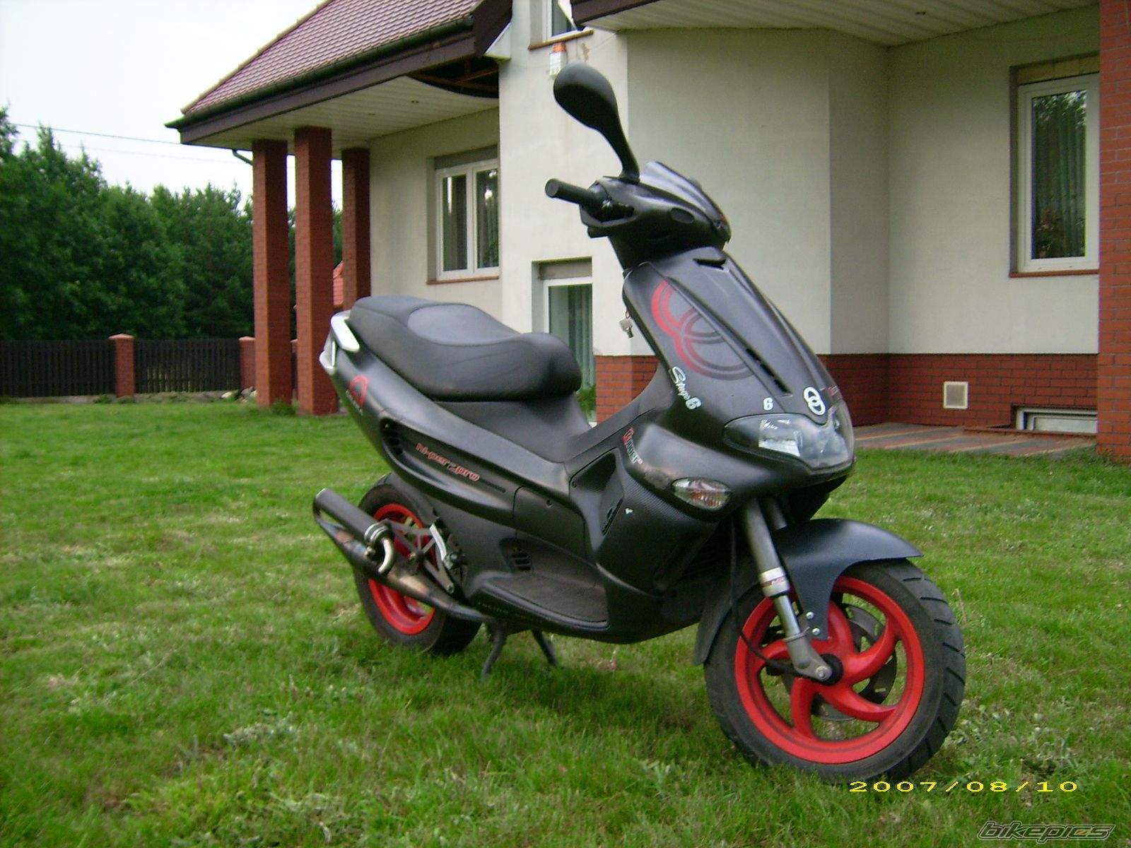 Photo 989610