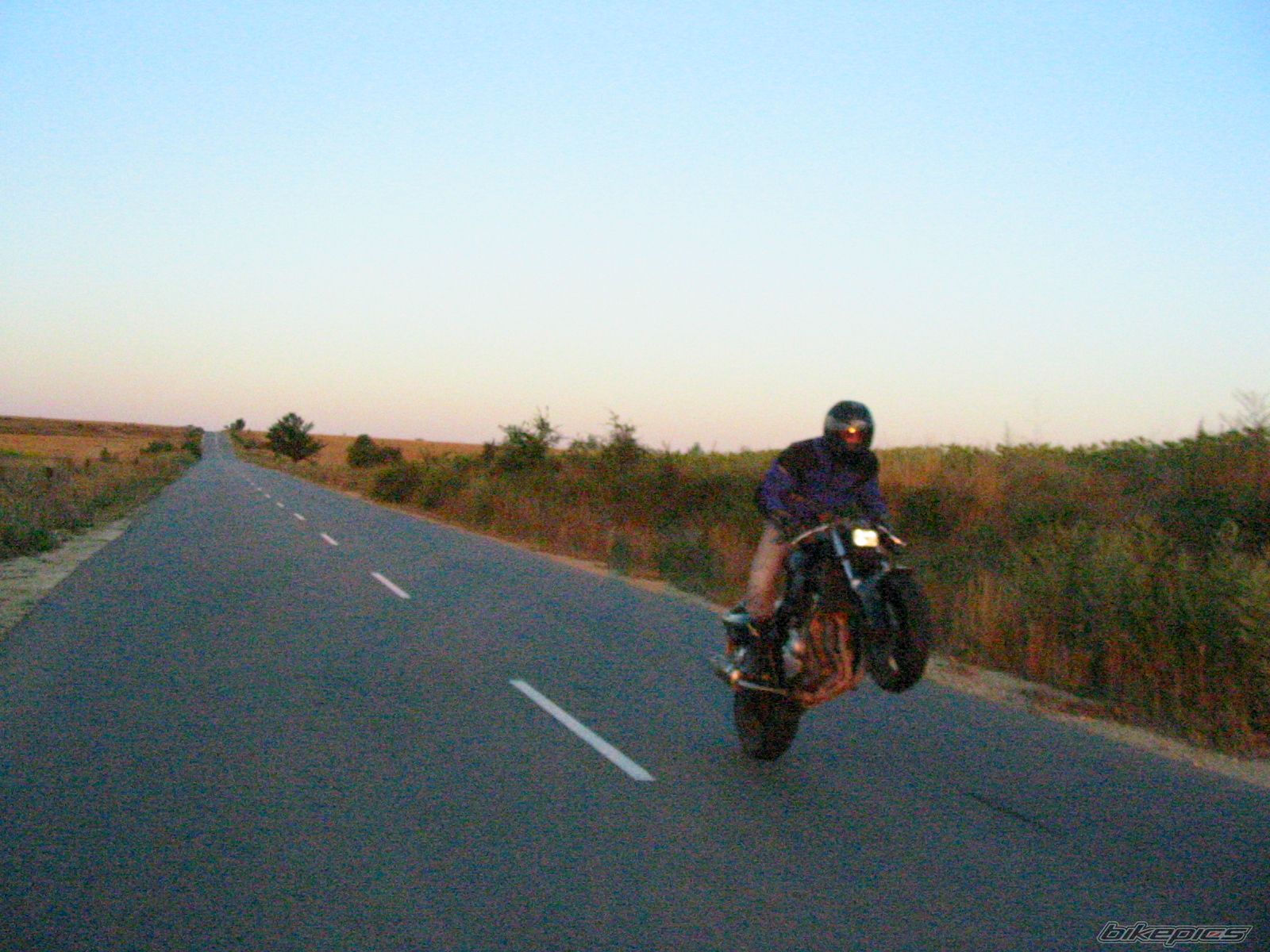 Bike Photo 989693