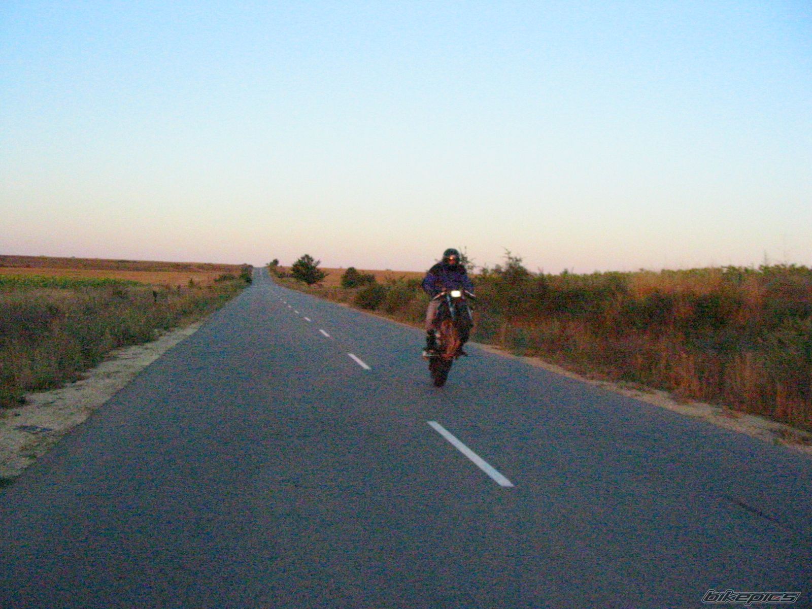 Bike Photo 989697