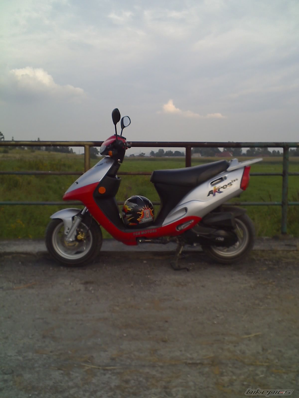 Photo 989705