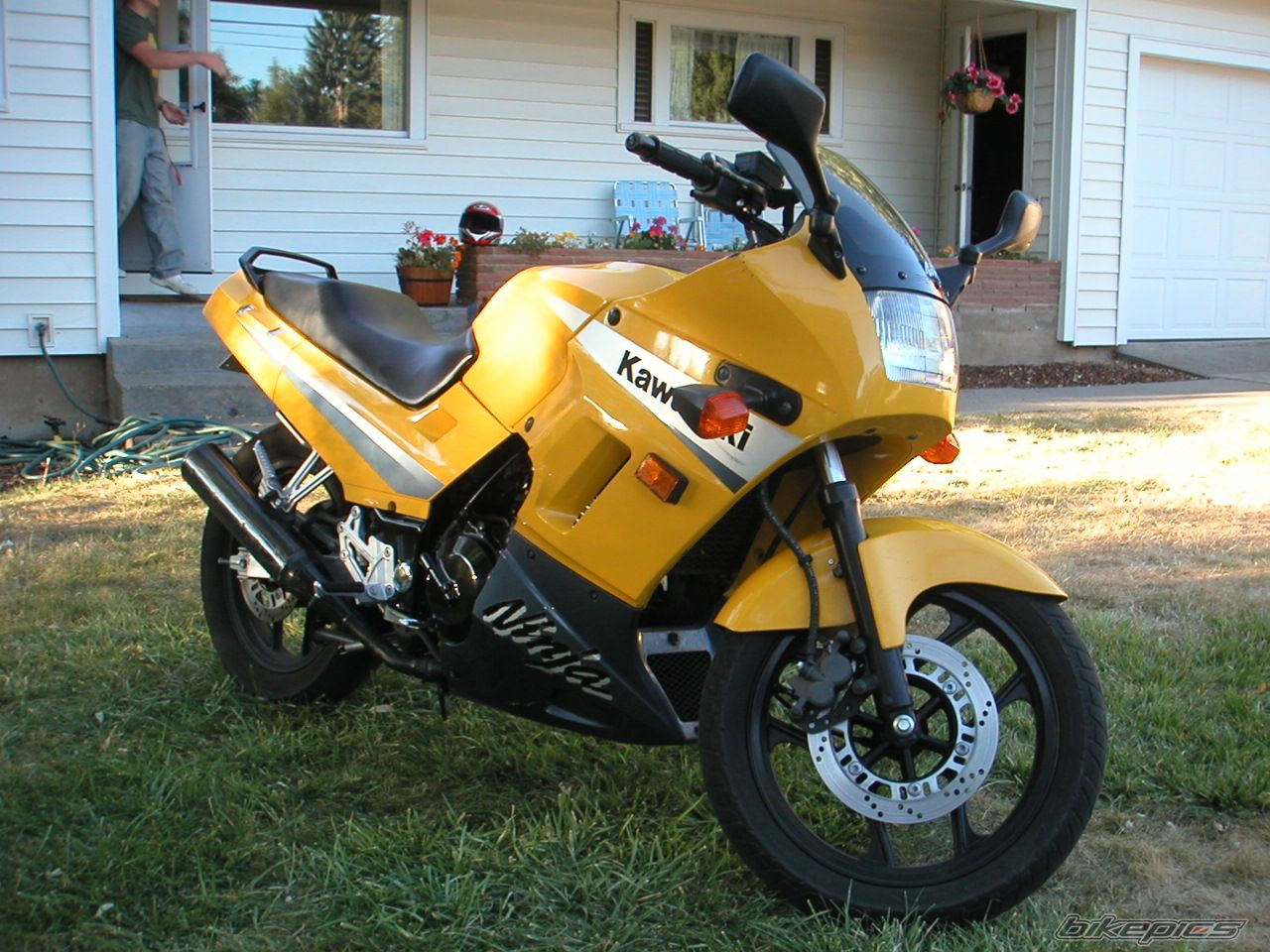 Bike Photo 989995
