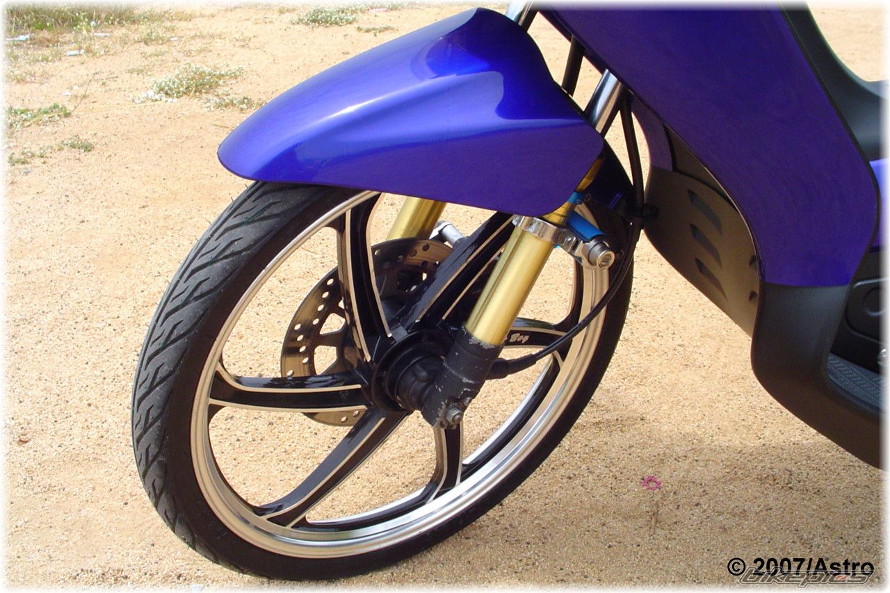 Bike Photo 990039