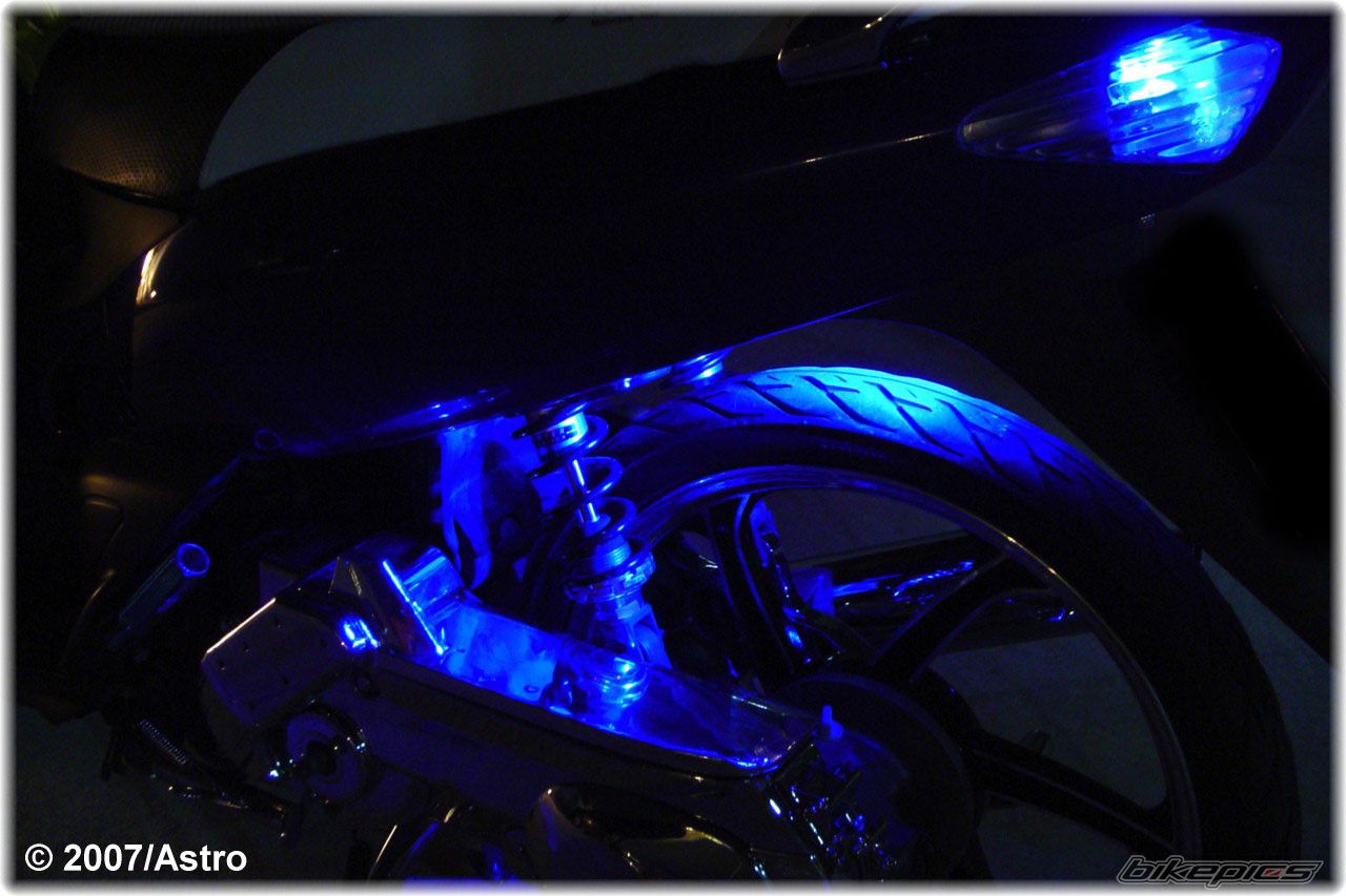 Bike Photo 990044