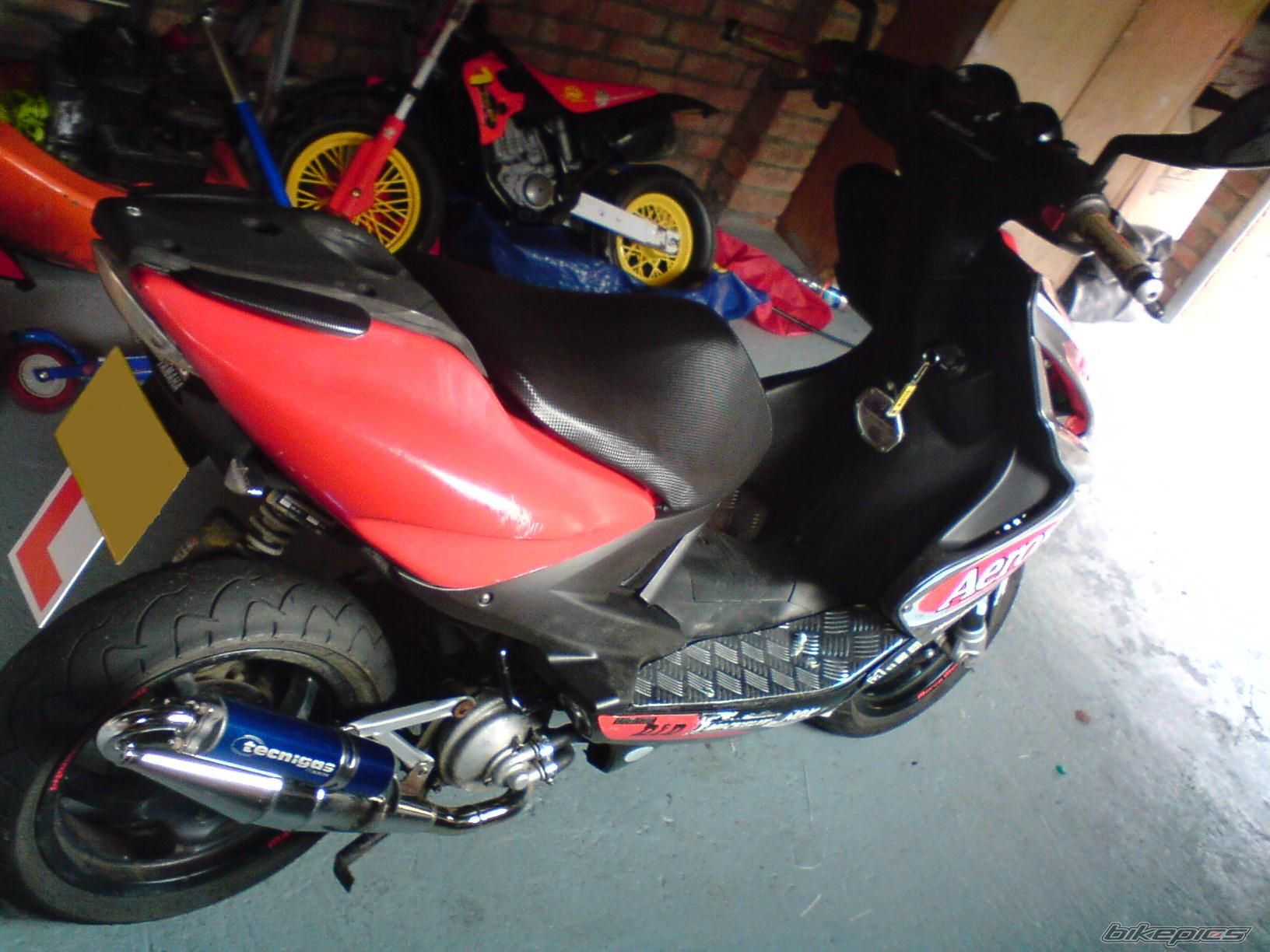 Bike Photo 990174