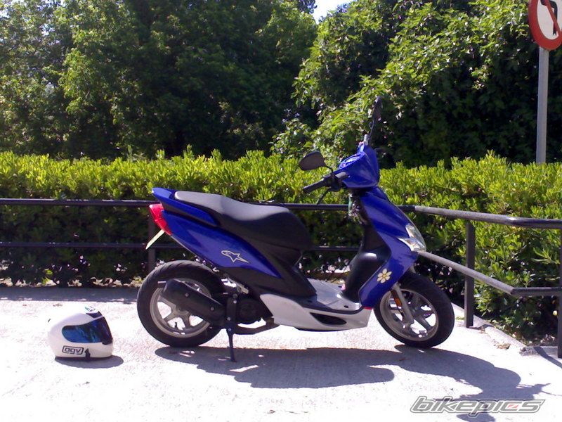 Bike Photo 990341