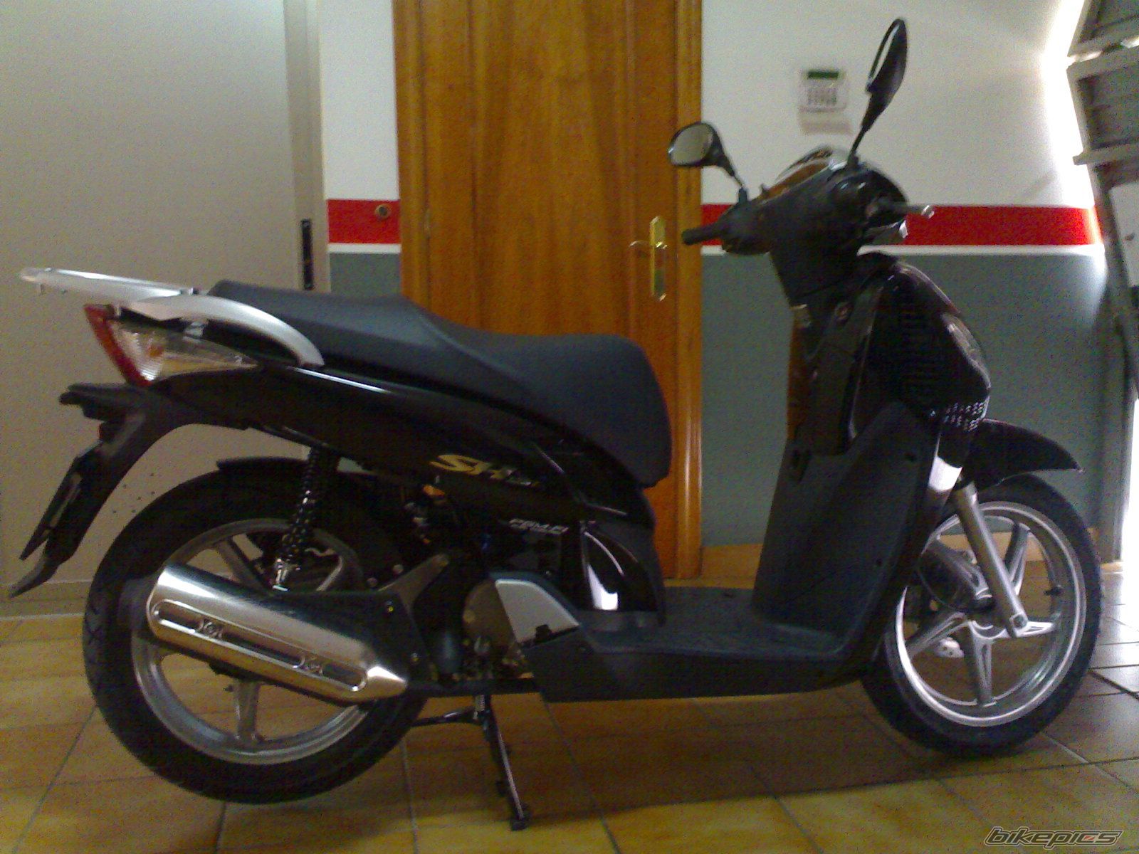 Bike Photo 990356