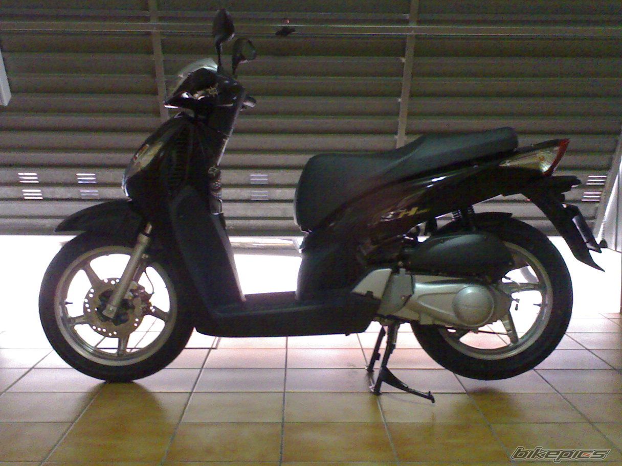 Bike Photo 990357