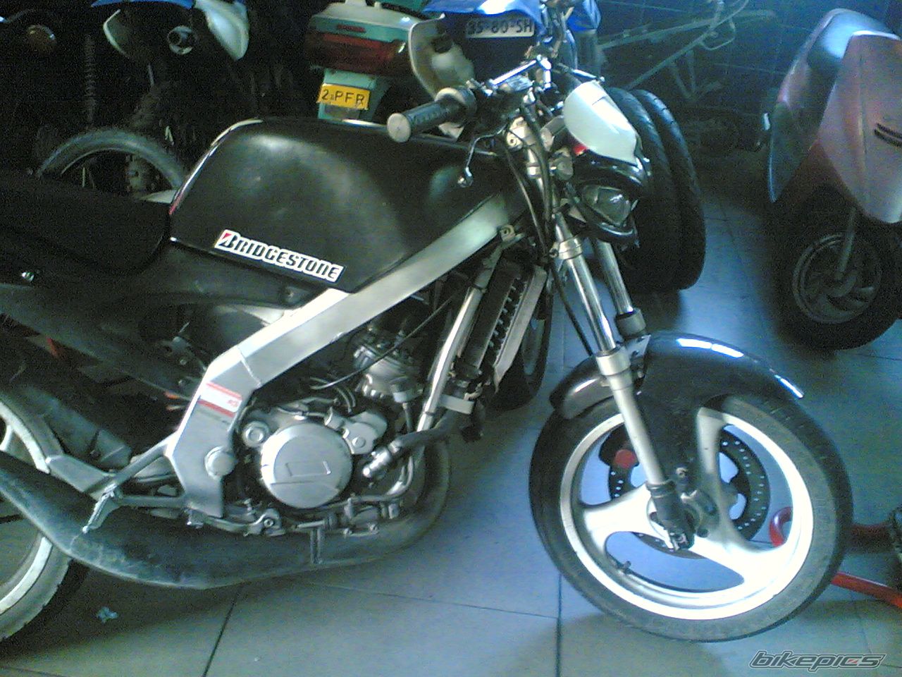 Photo 990709