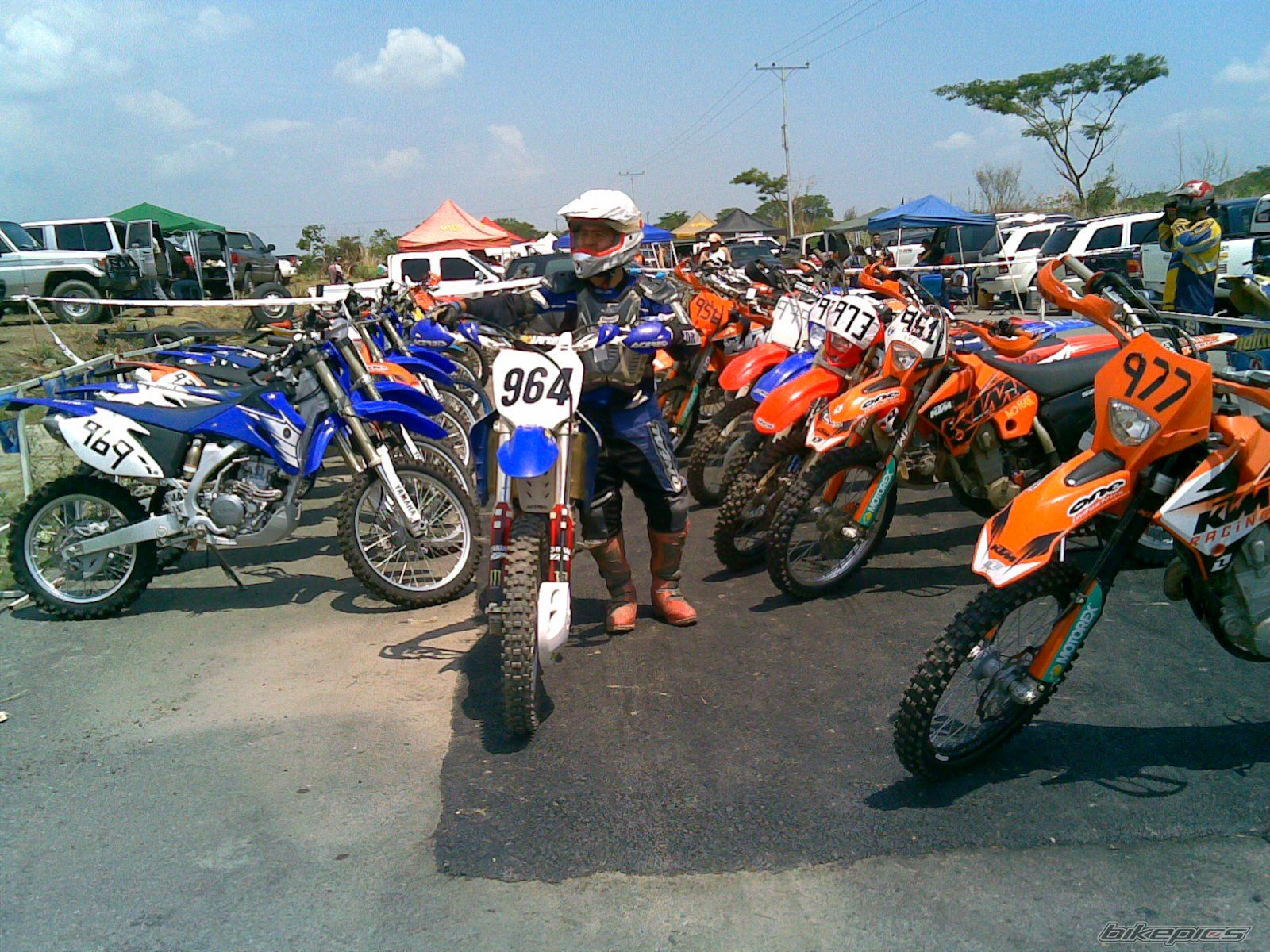 Bike Photo 990758