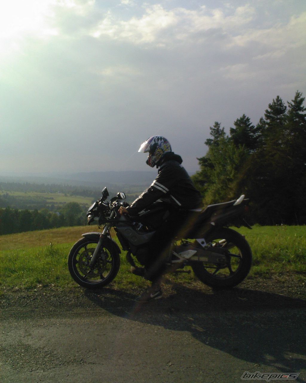 Photo 990863