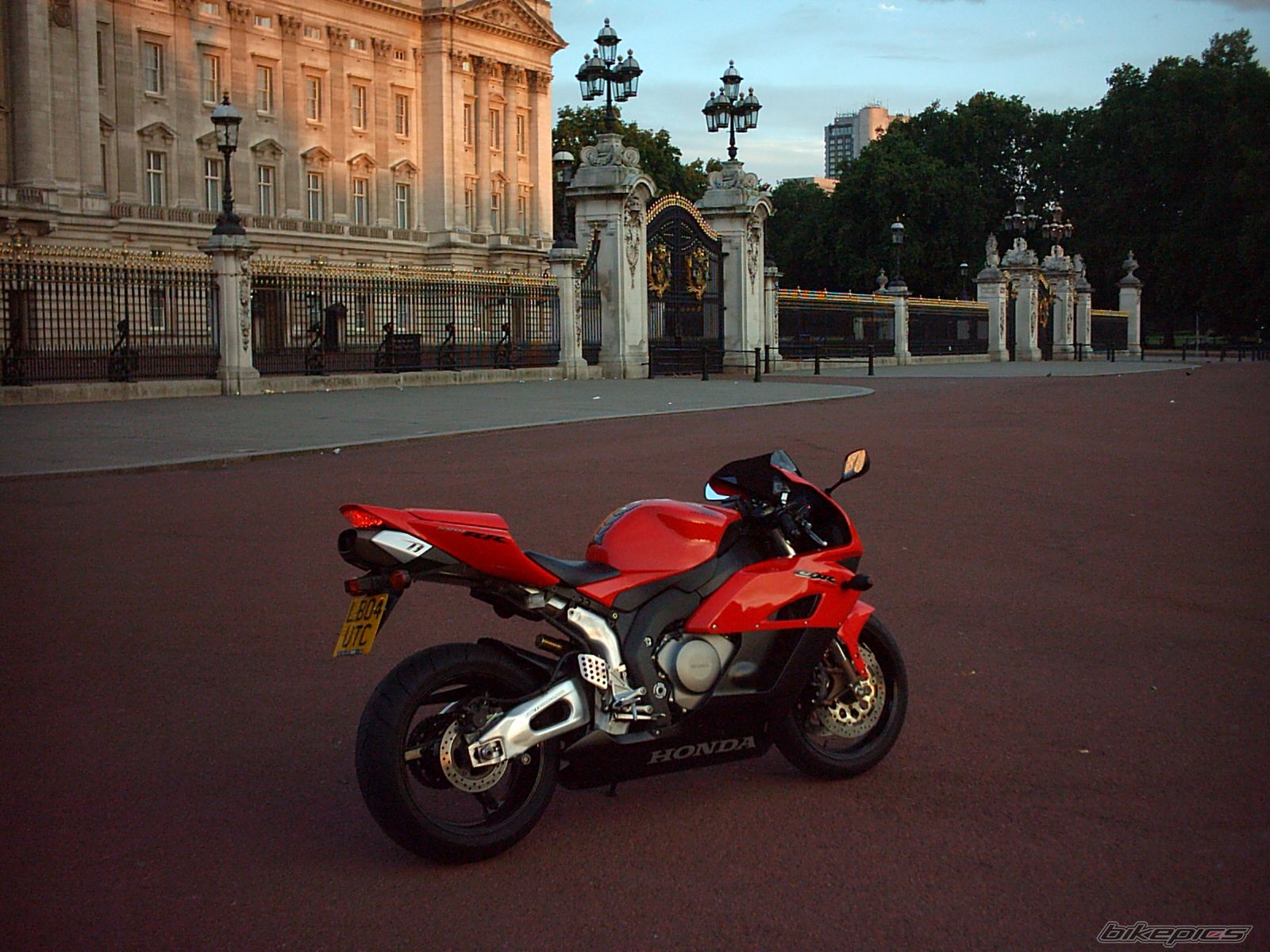 Photo 990898