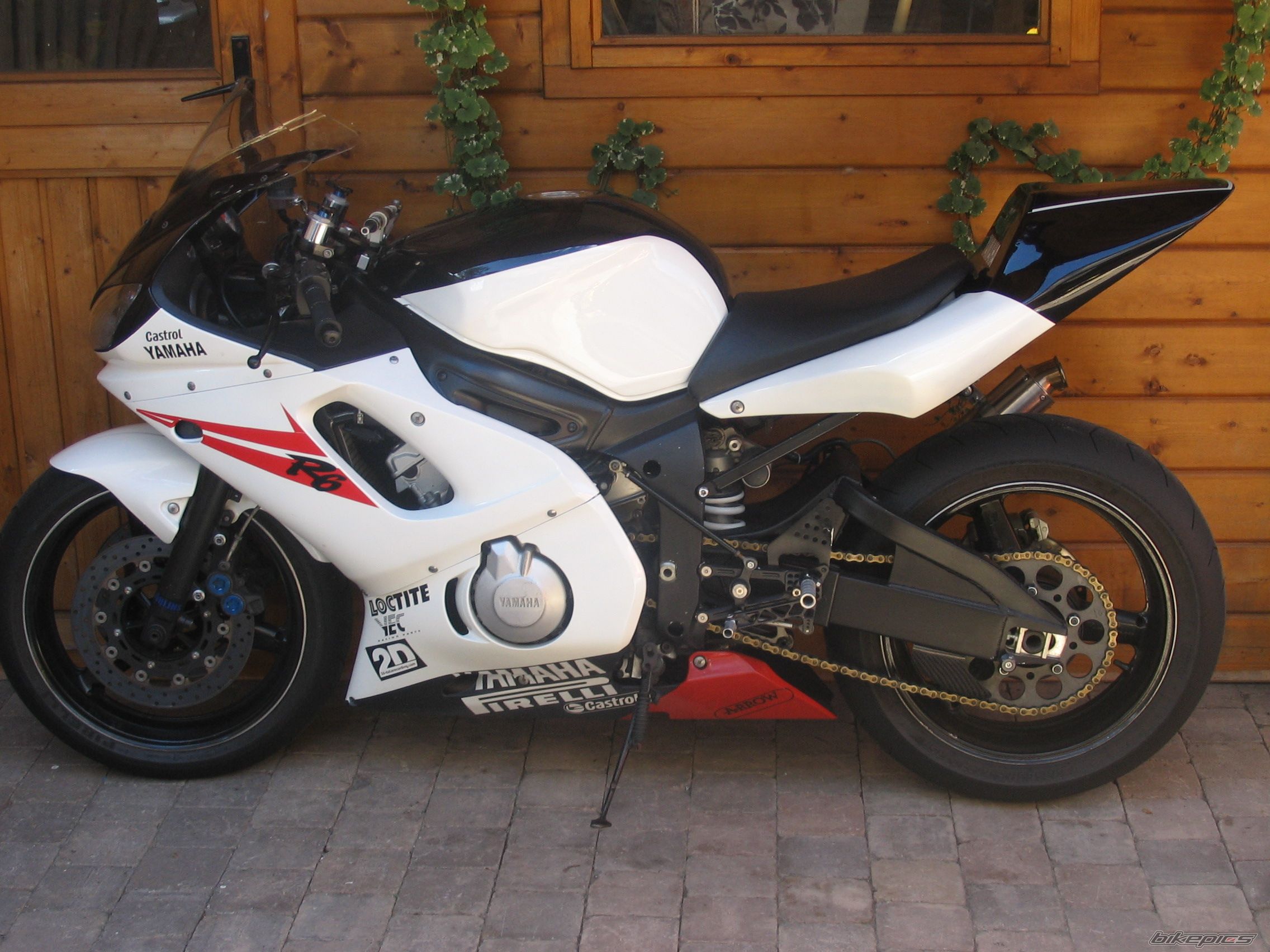 Bike Photo 990938