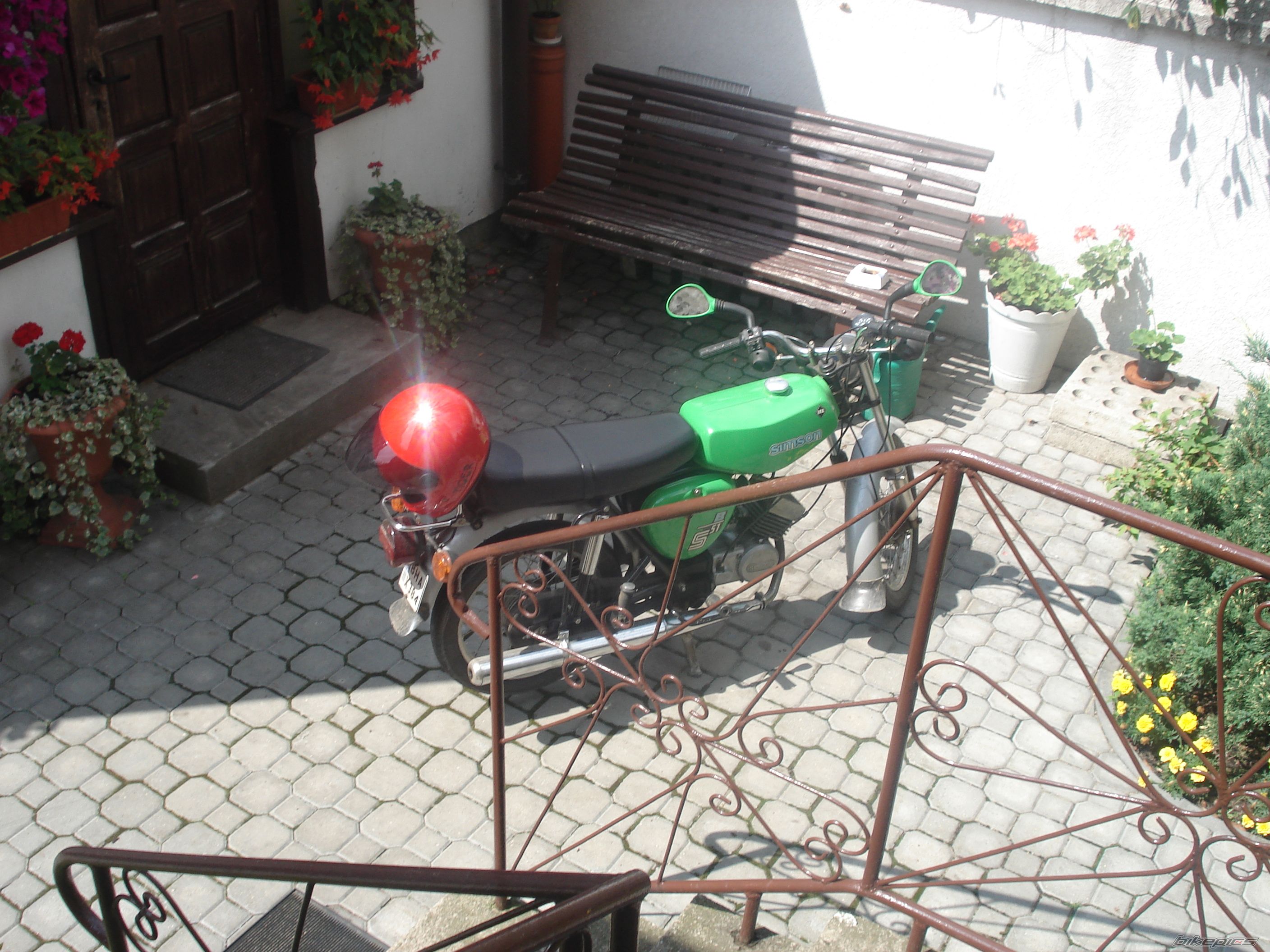 Photo 991021