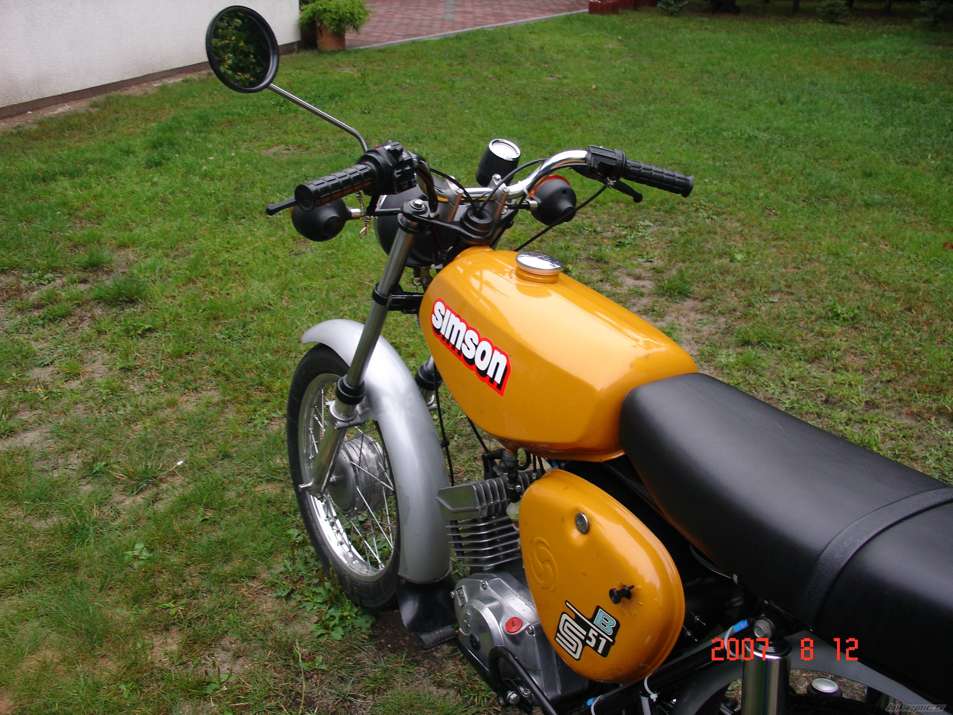 Photo 991465