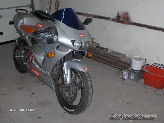 Photo 991740