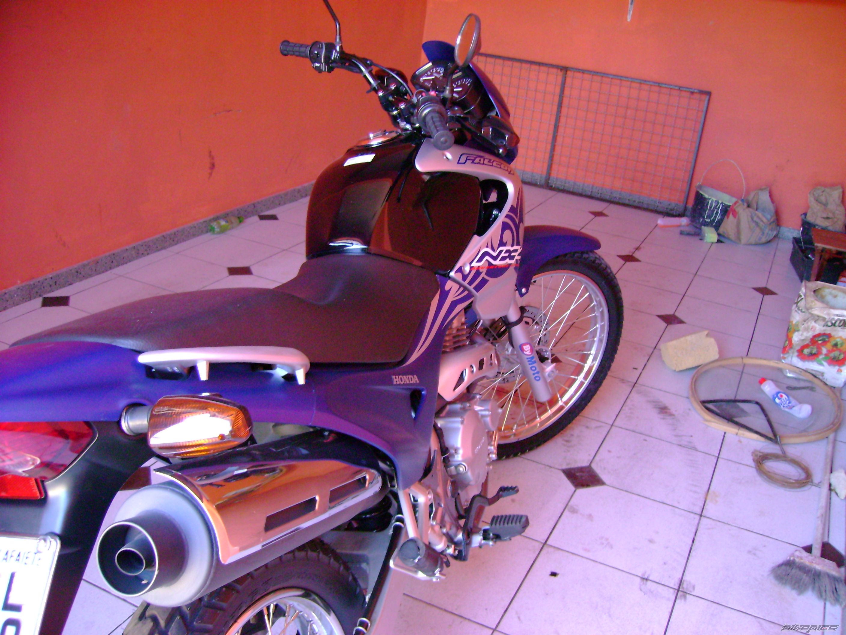 Photo 991840