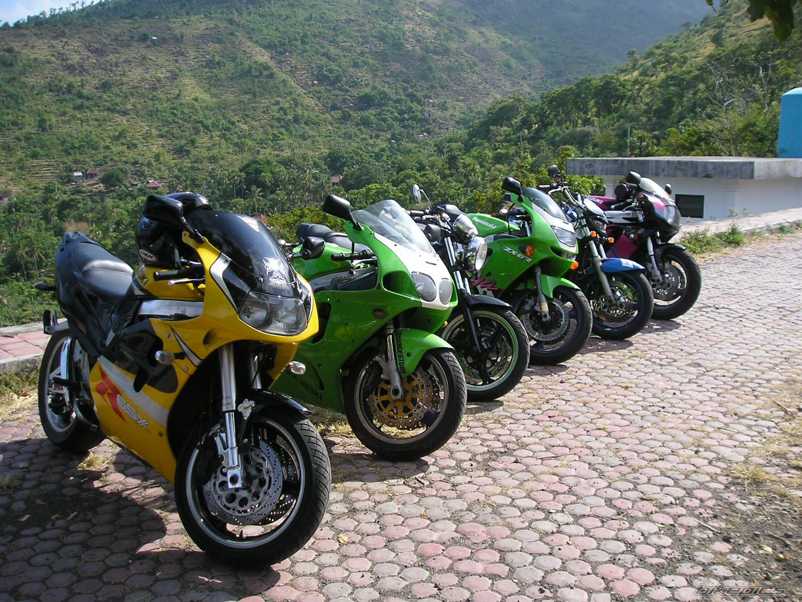 Bike Photo 991935