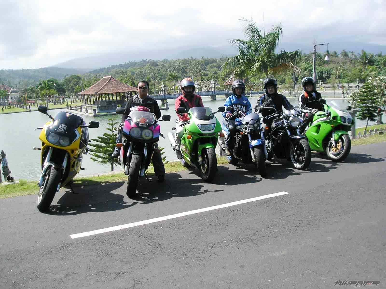 Bike Photo 991937