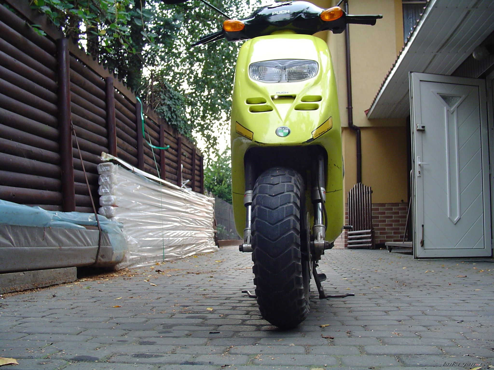 Bike Photo 992684