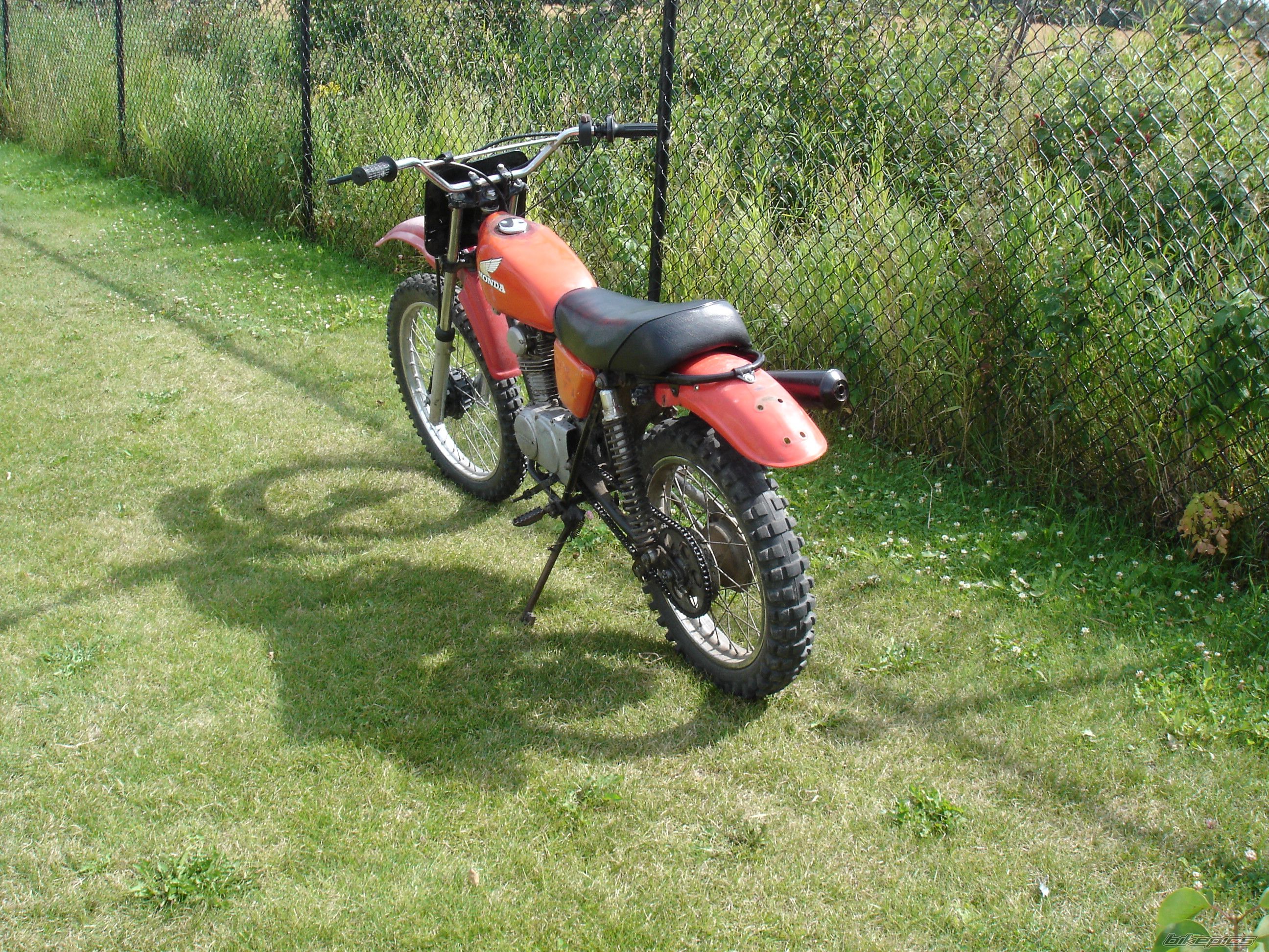 Photo 992995