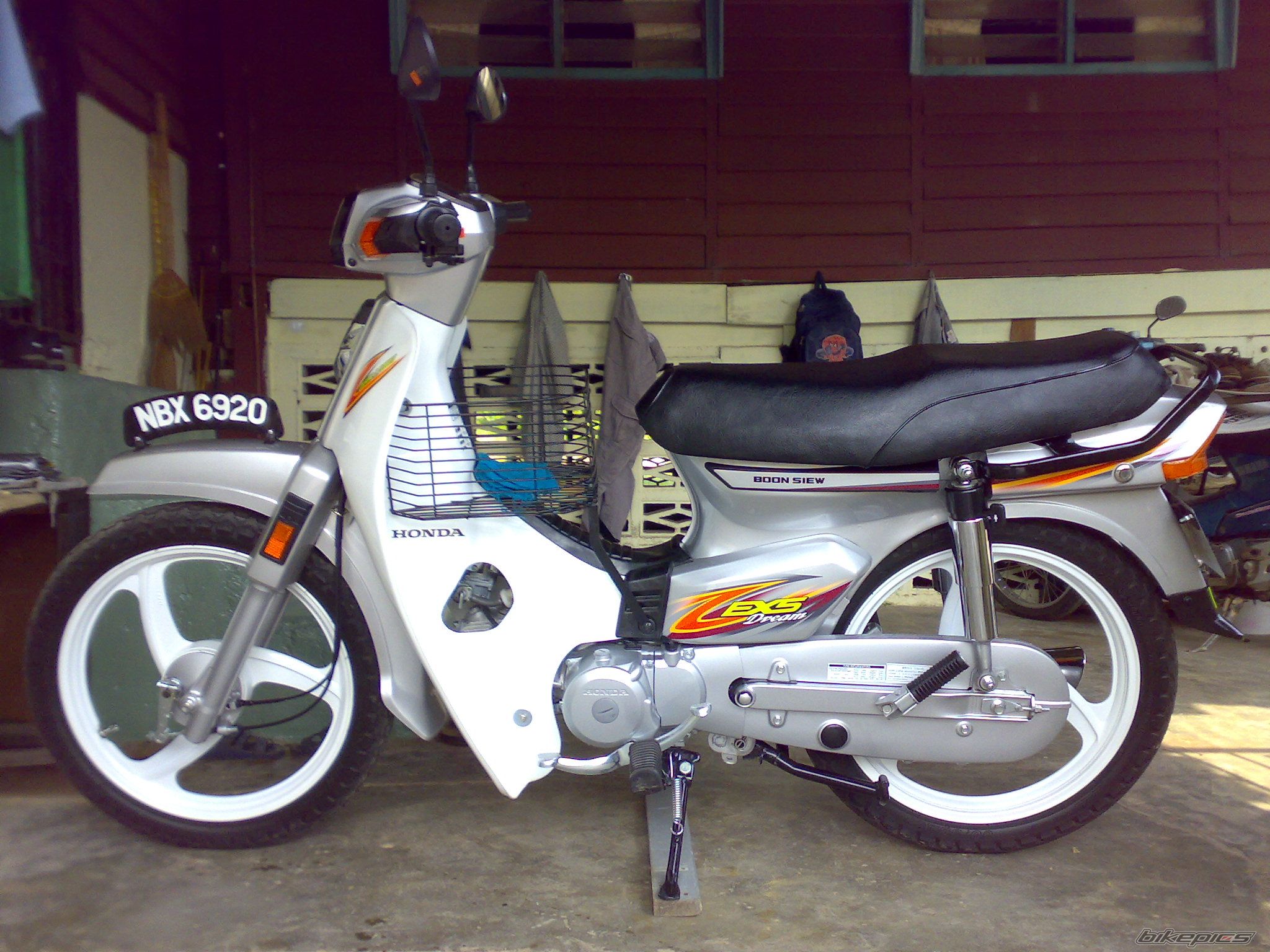 Photo 993015