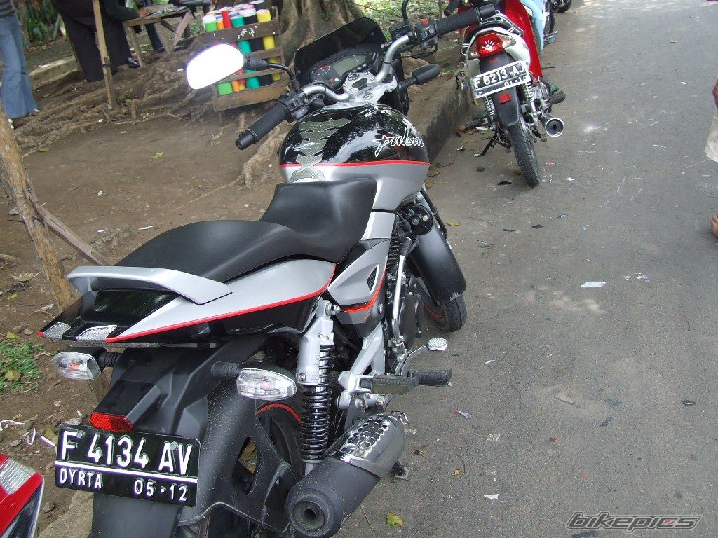 Bike Photo 993018