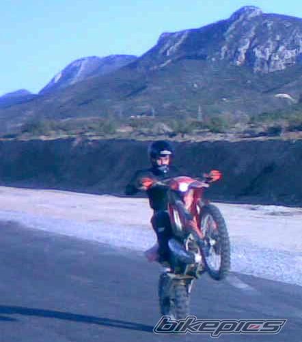 Photo 993737