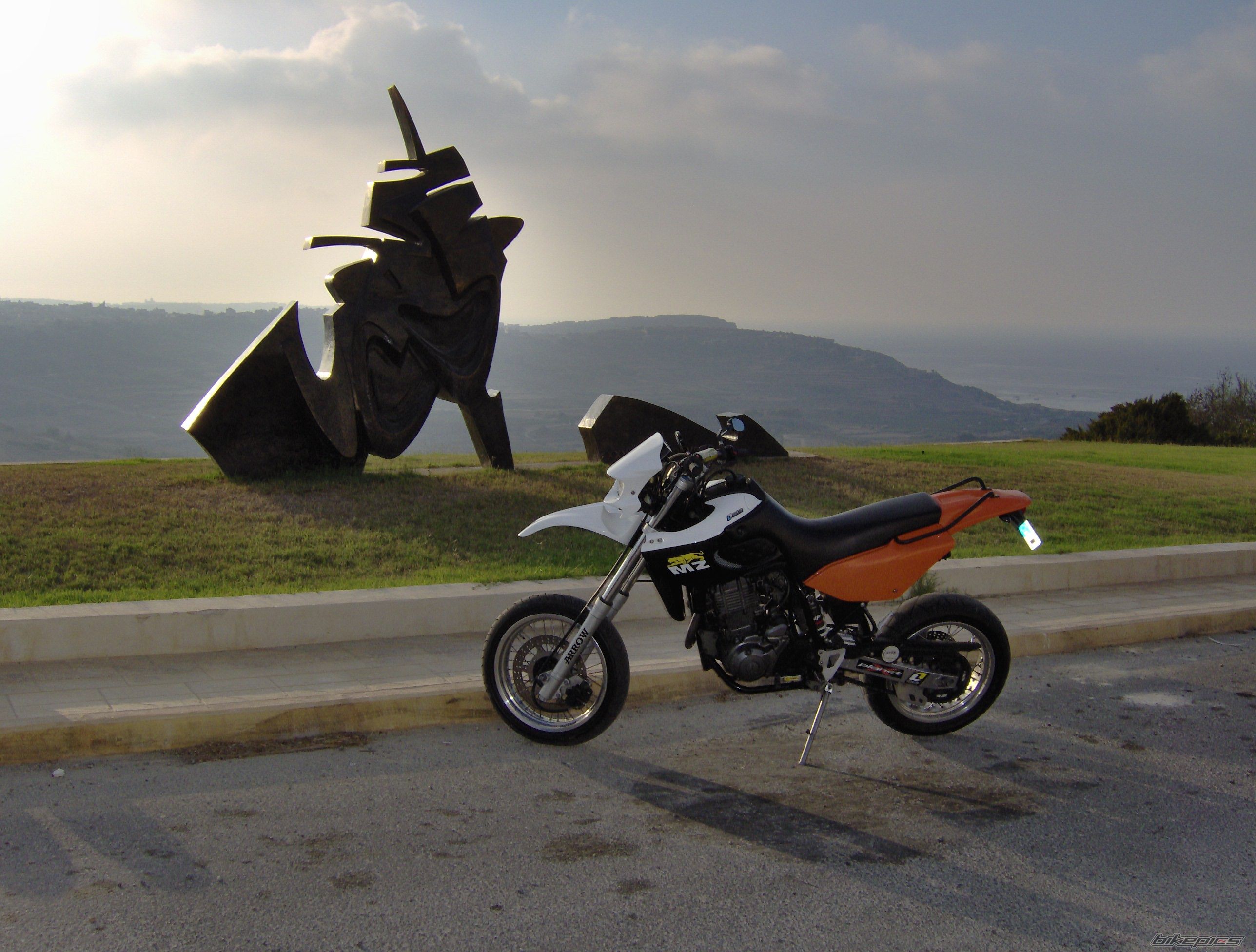 Bike Photo 994829