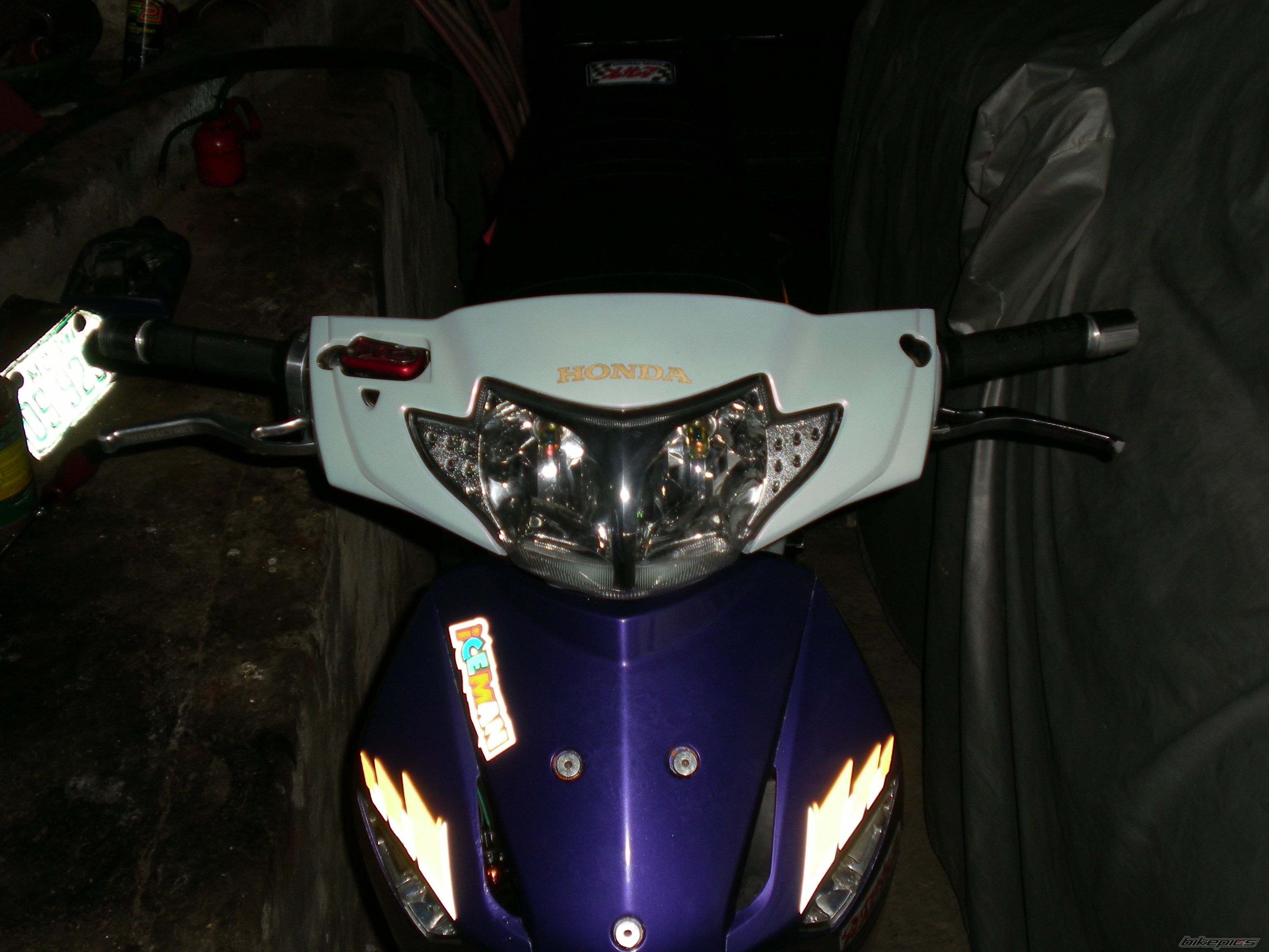 Photo 994936
