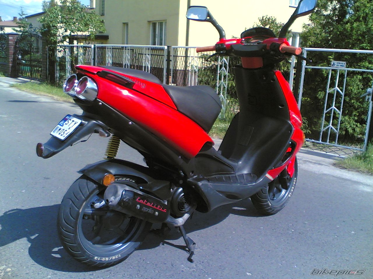 Bike Photo 995025