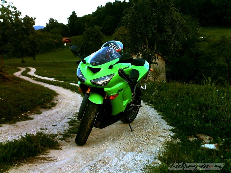 Bike Photo 995088