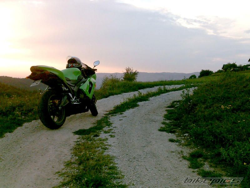 Bike Photo 995089