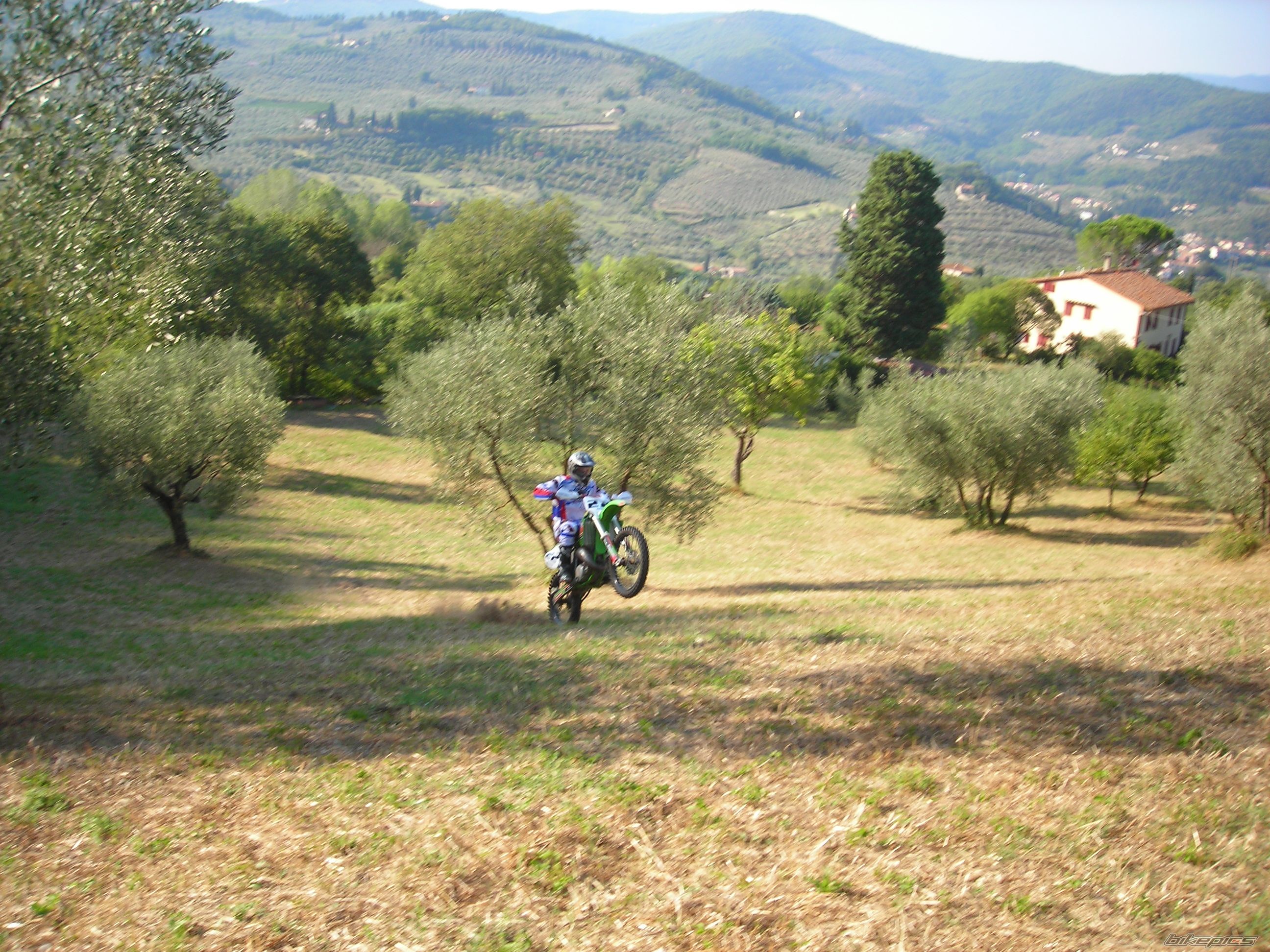 Photo 995210