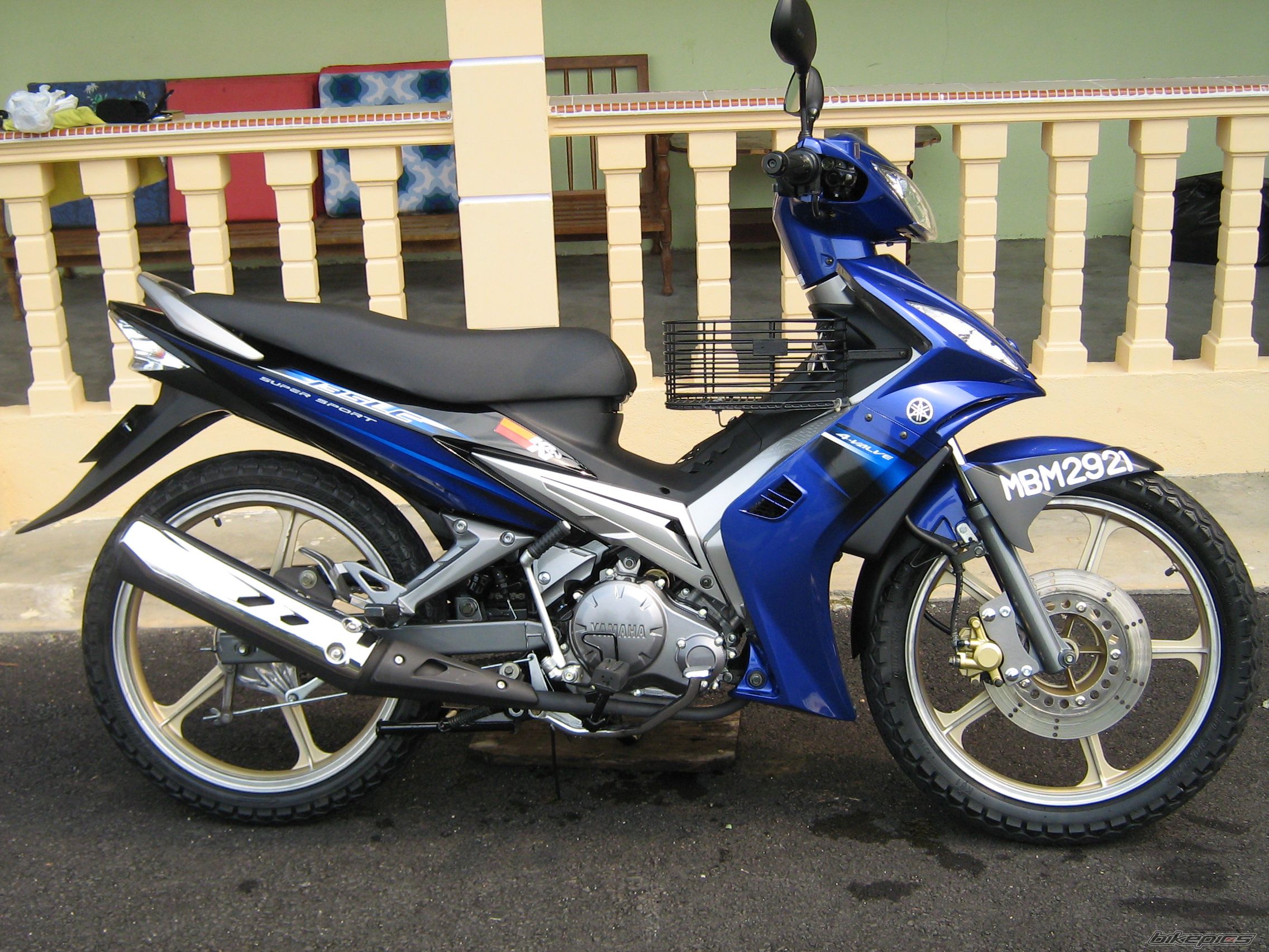 Bike Photo 995343