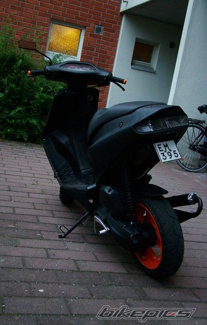 Bike Photo 995374