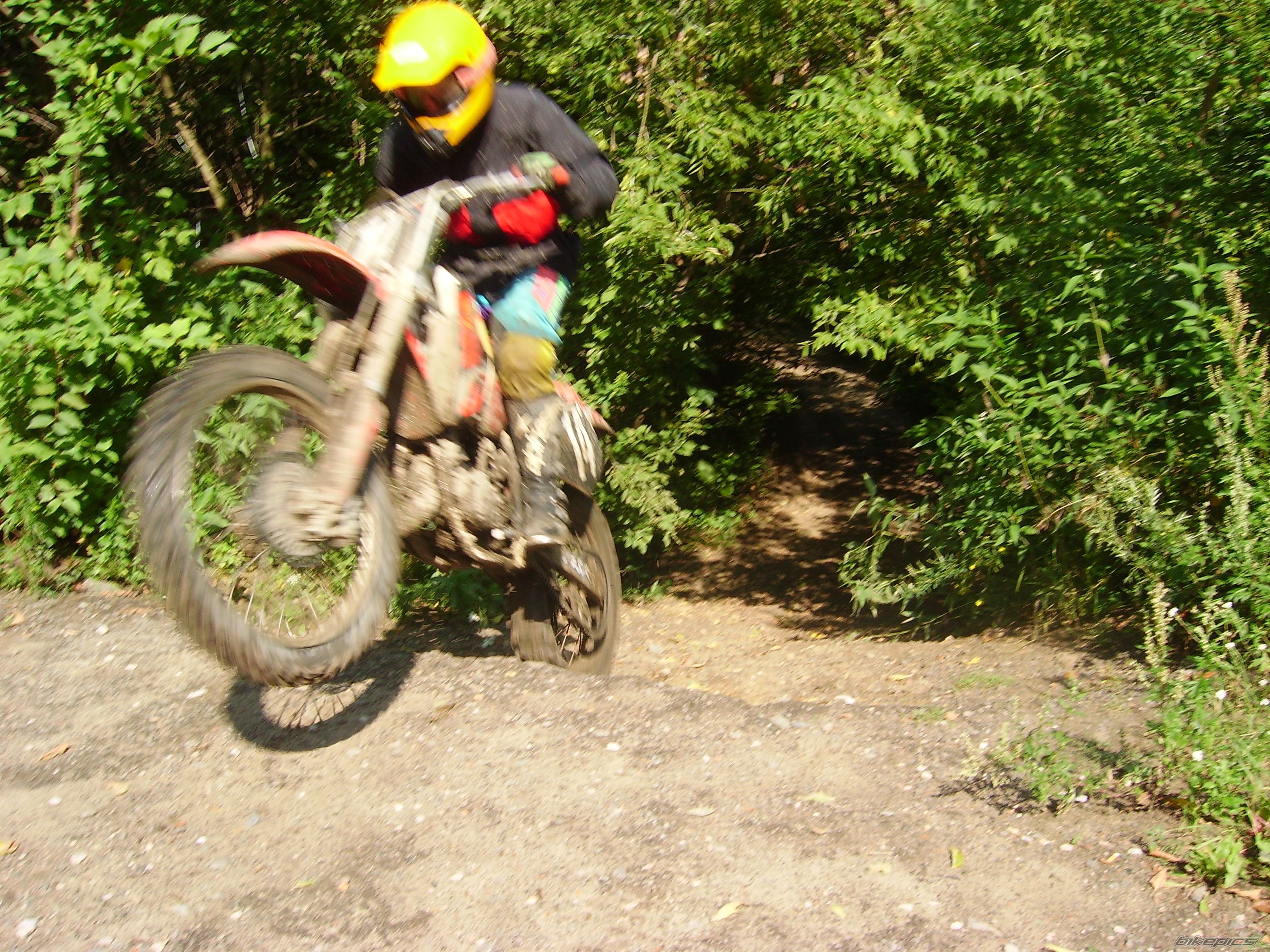 Bike Photo 995669