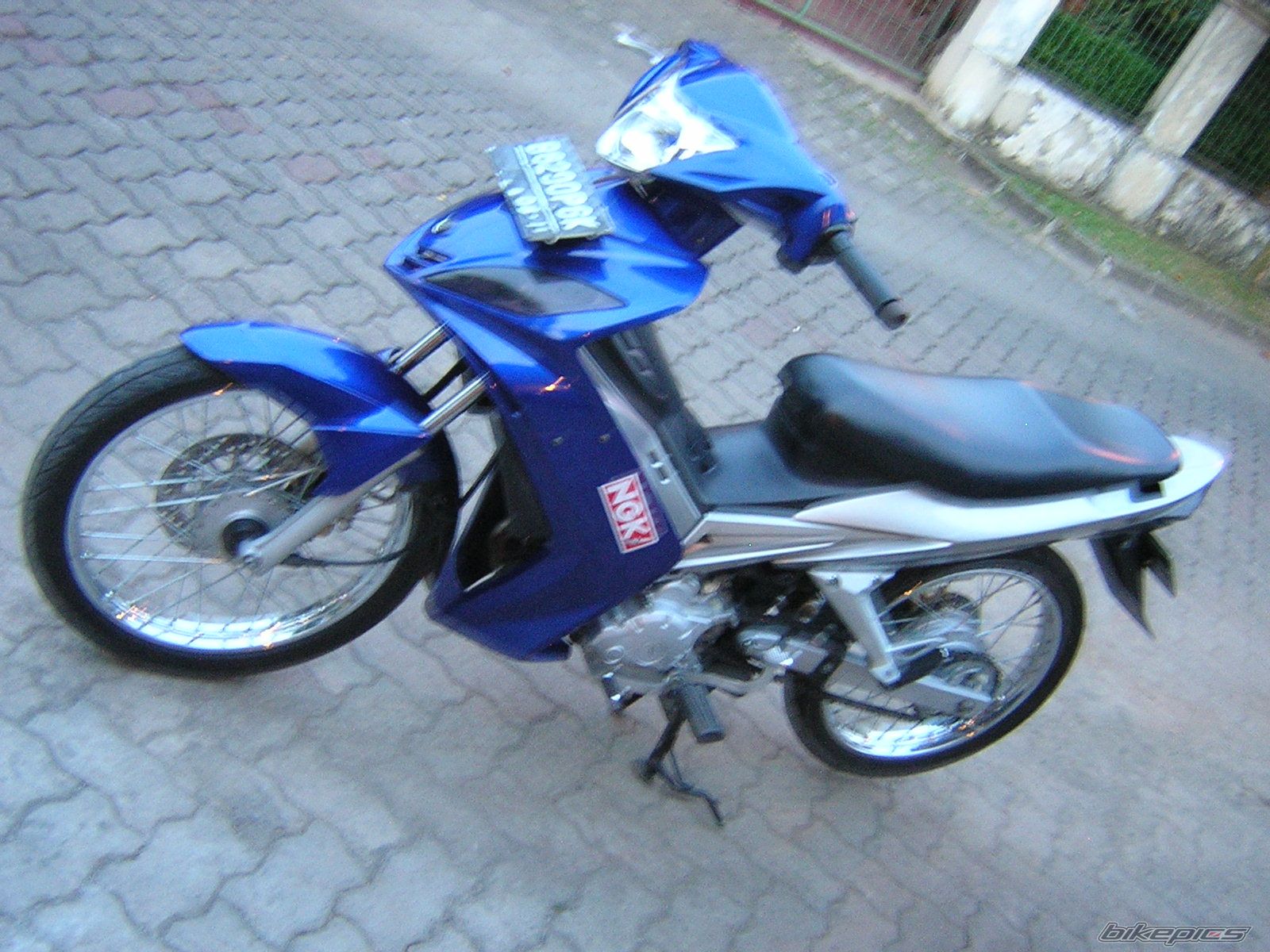 Photo 995984