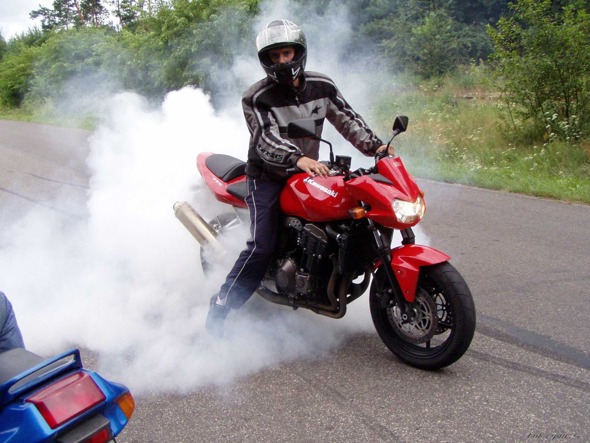 Bike Photo 996069