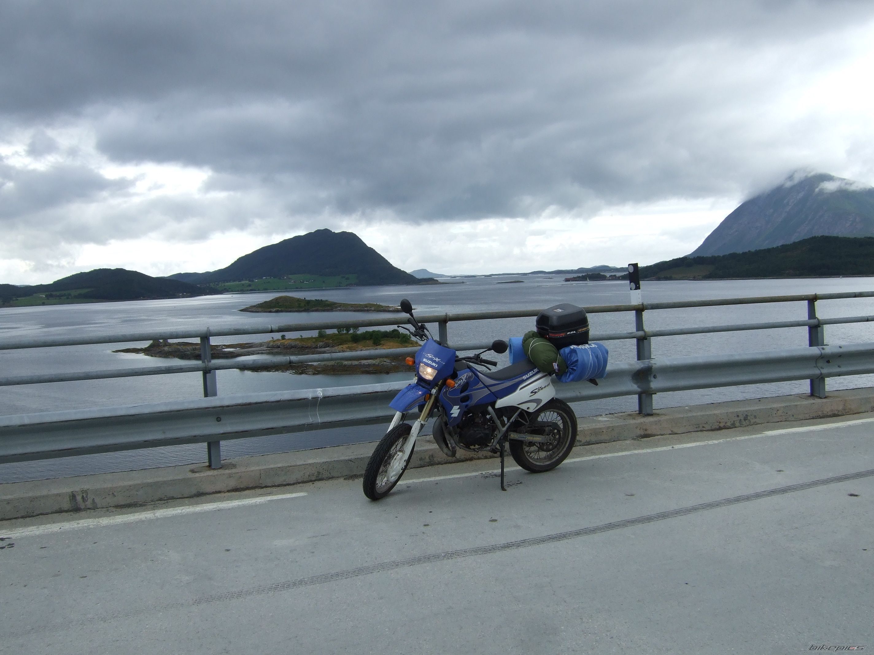 Bike Photo 996123