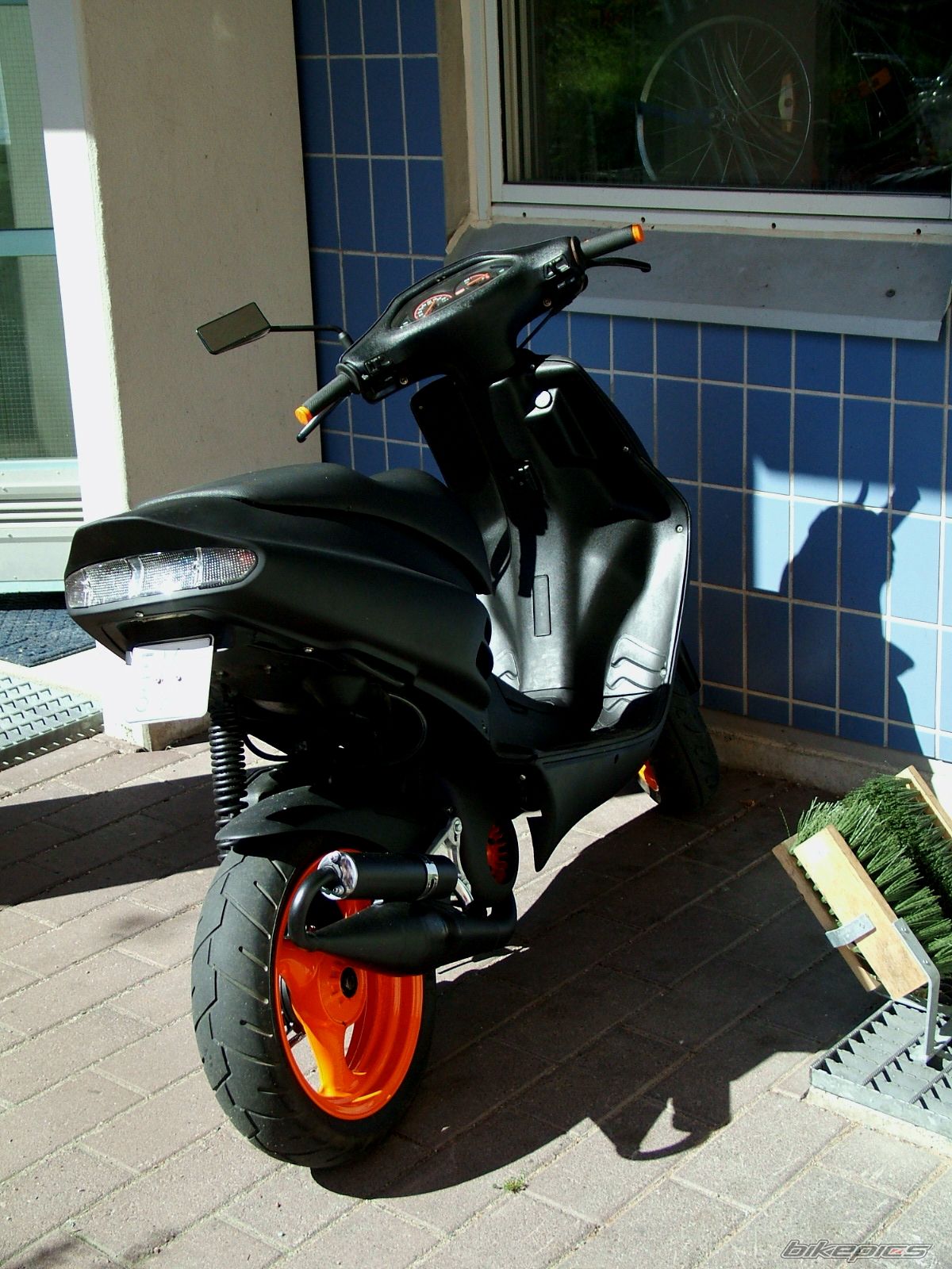 Bike Photo 996144