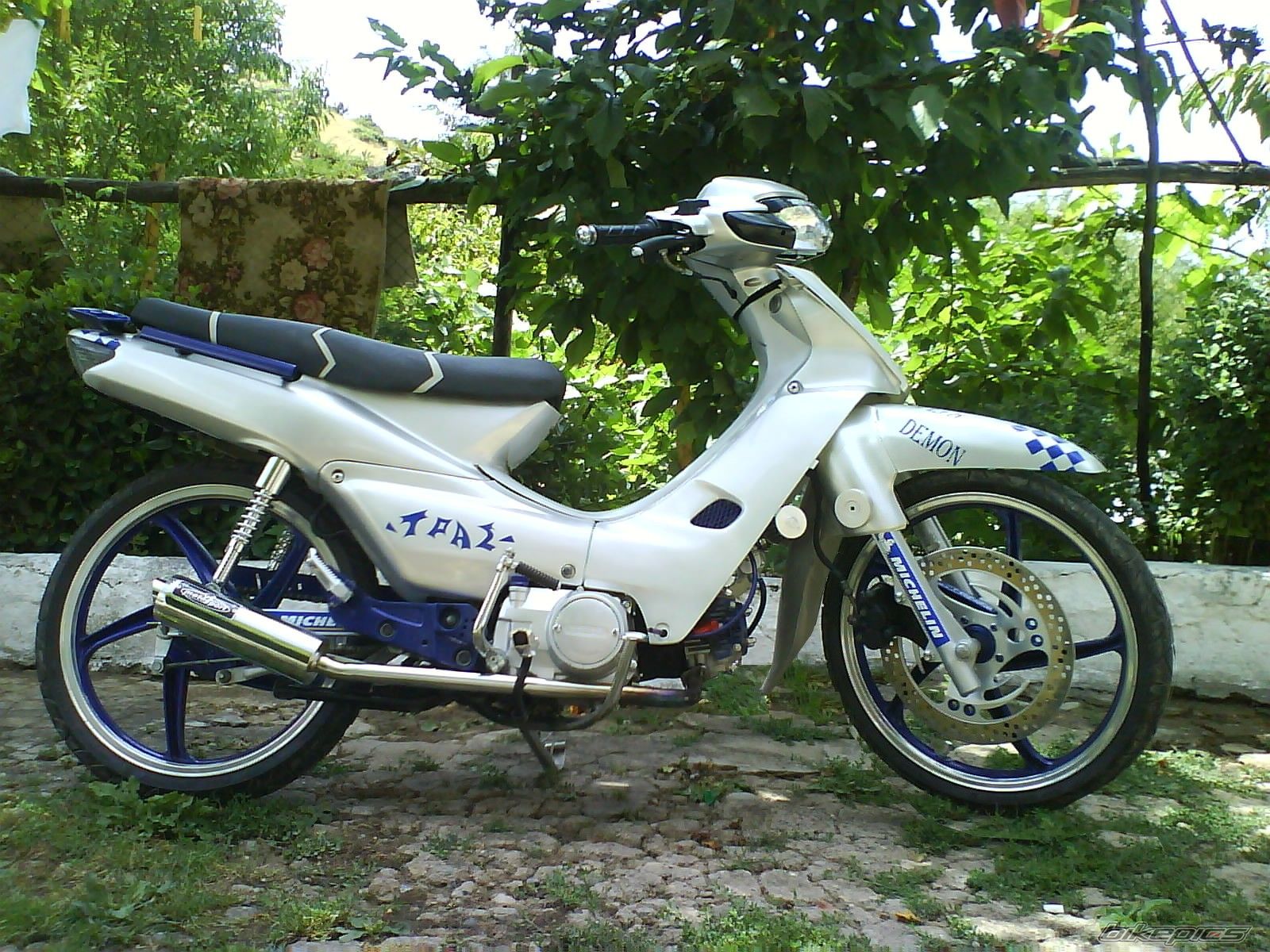 Photo 996238