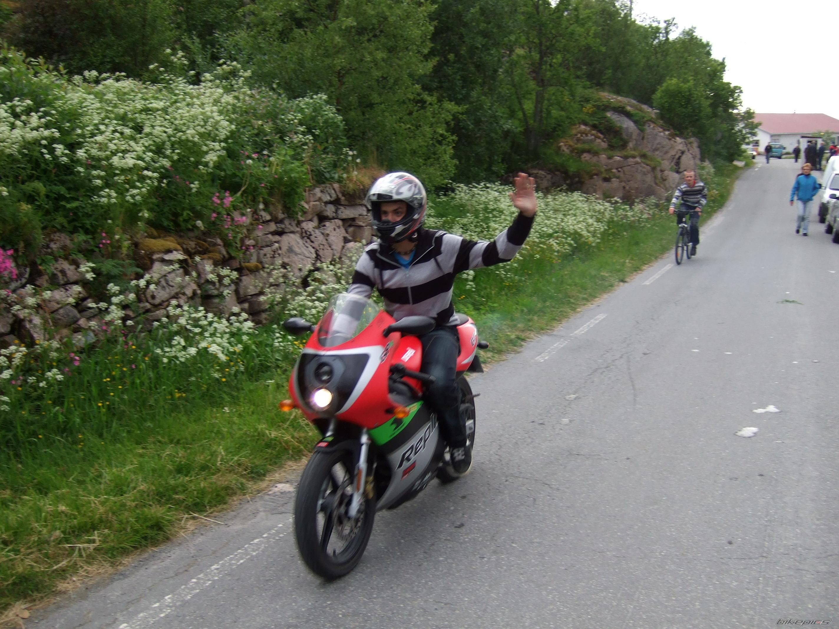 Bike Photo 996288