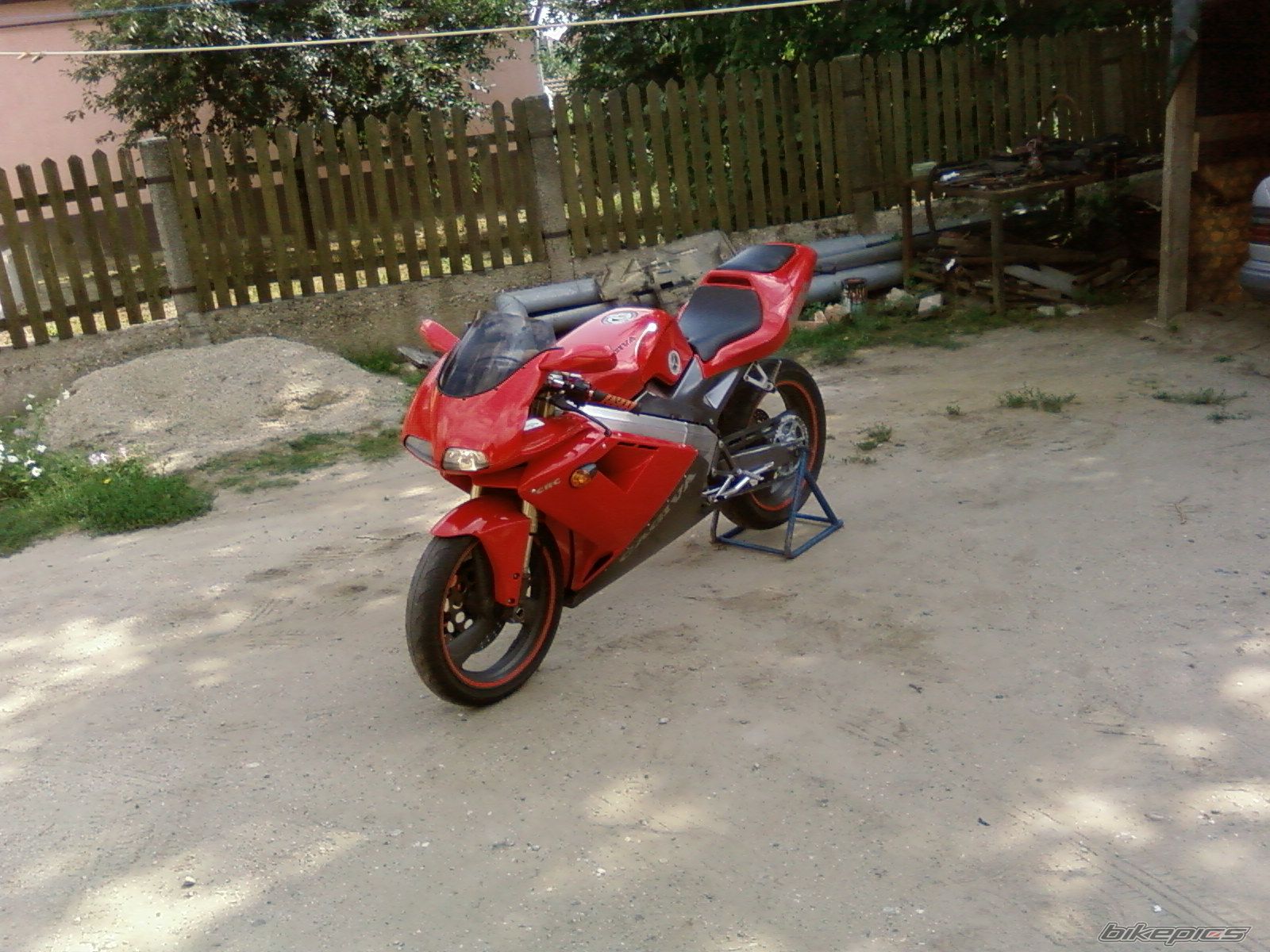 Photo 996842