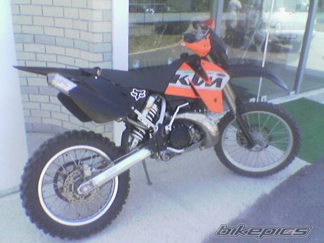 Photo 996874