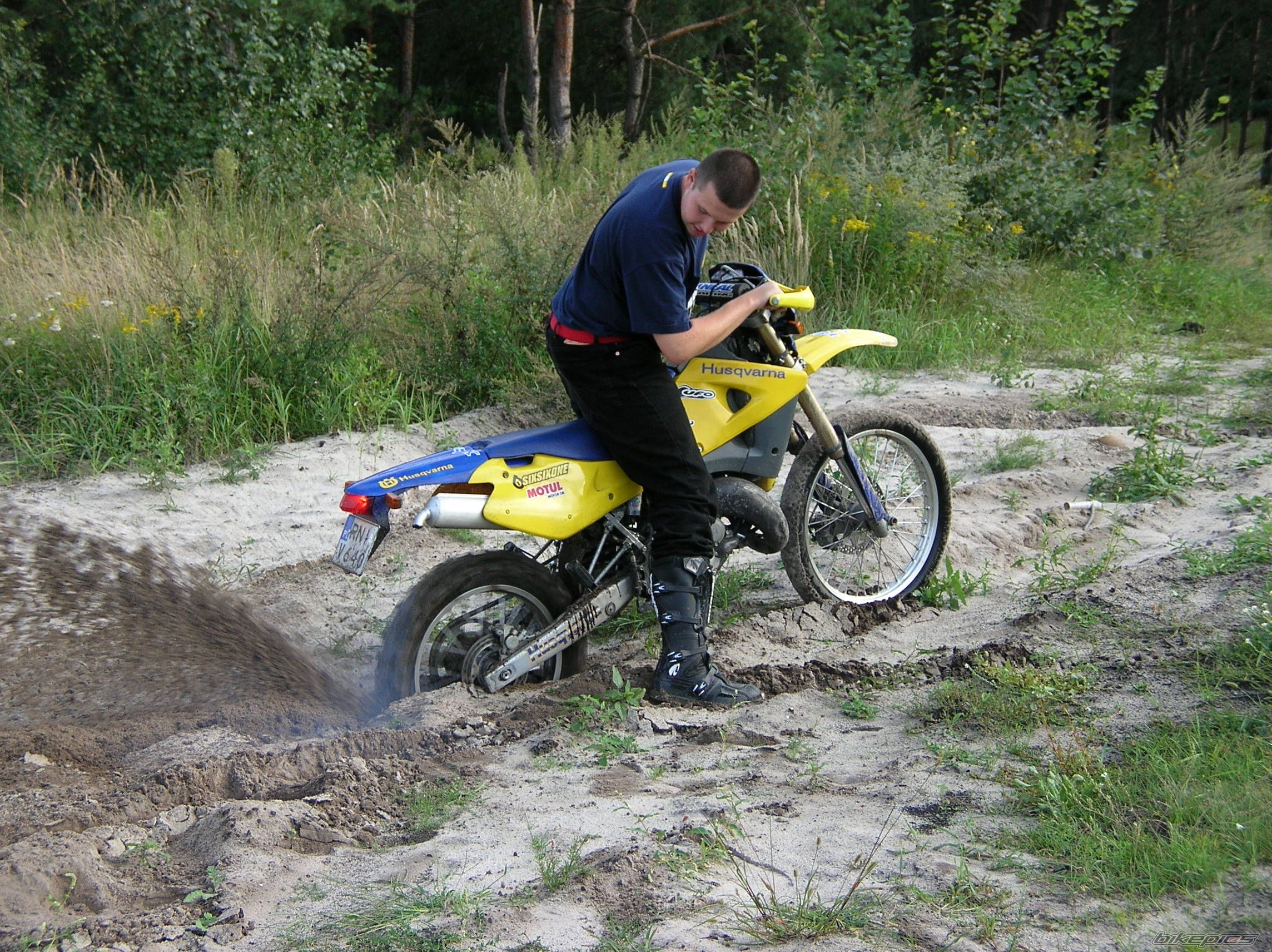 Bike Photo 997067