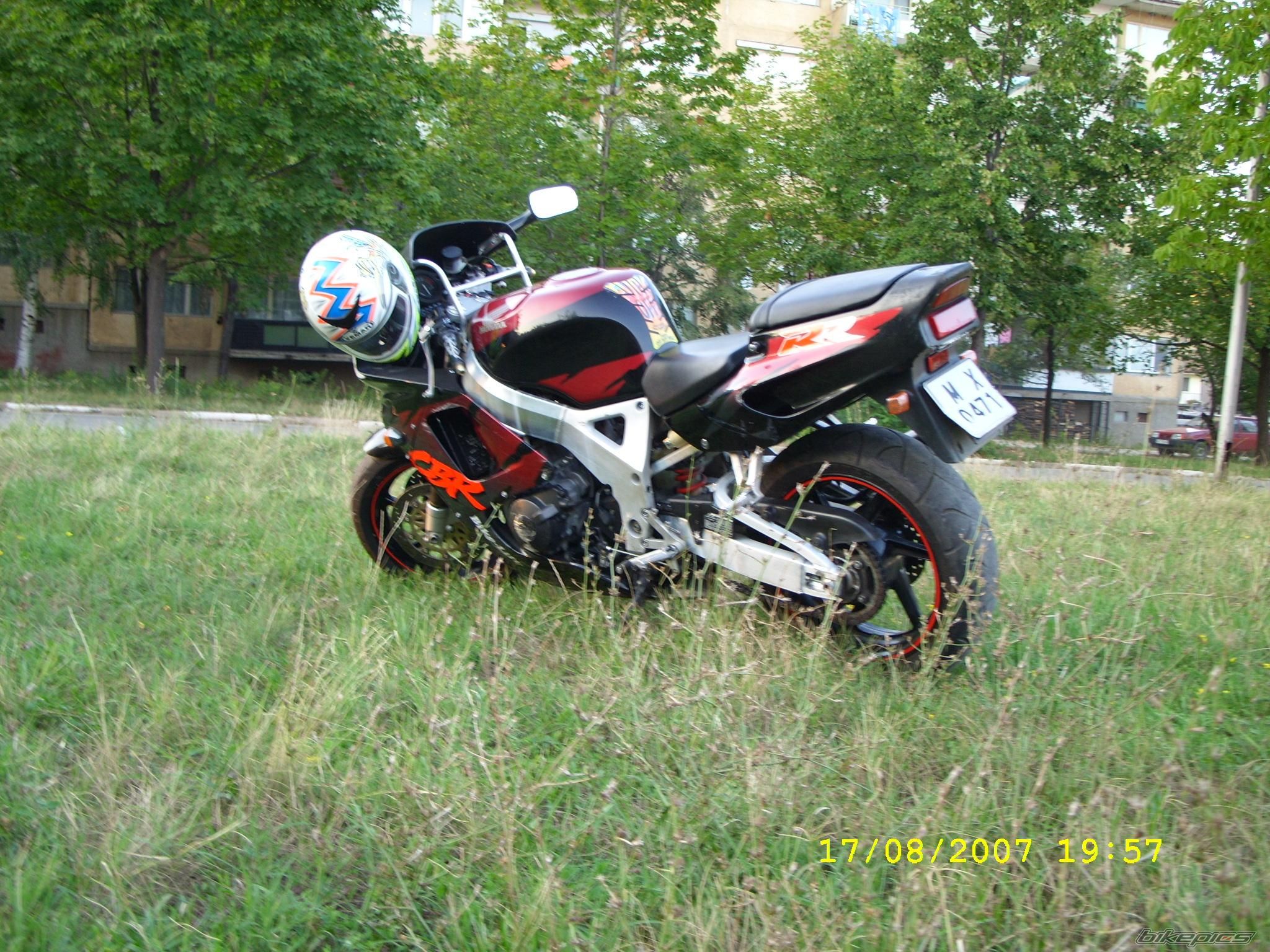 Photo 997623