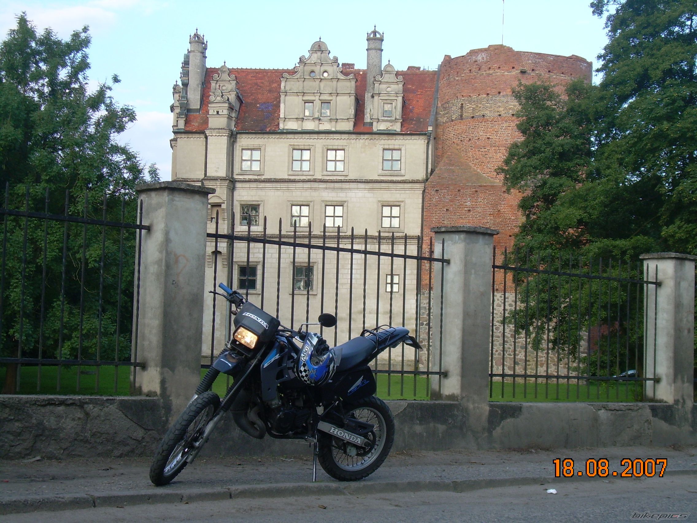 Bike Photo 997643