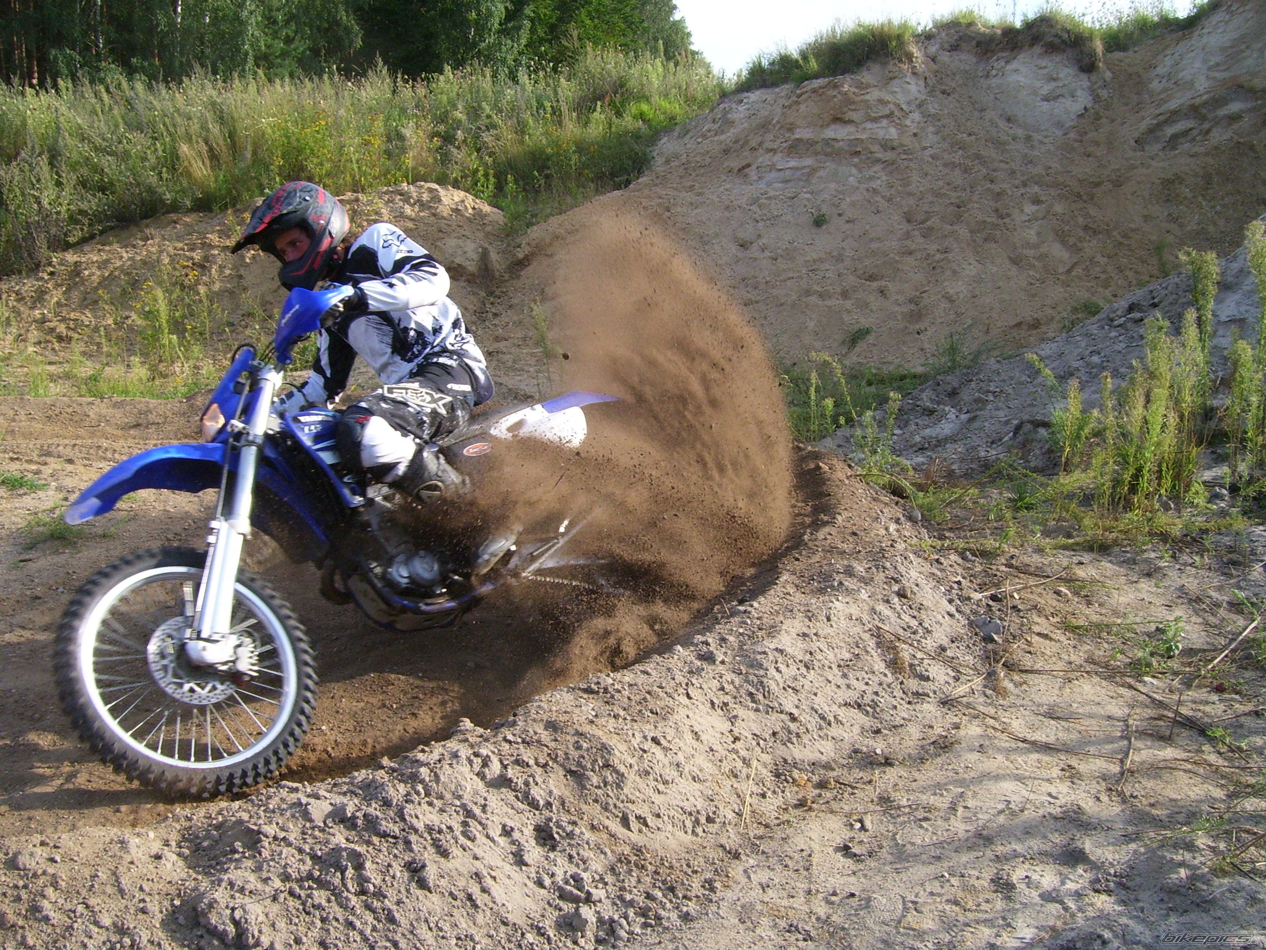 Bike Photo 997887