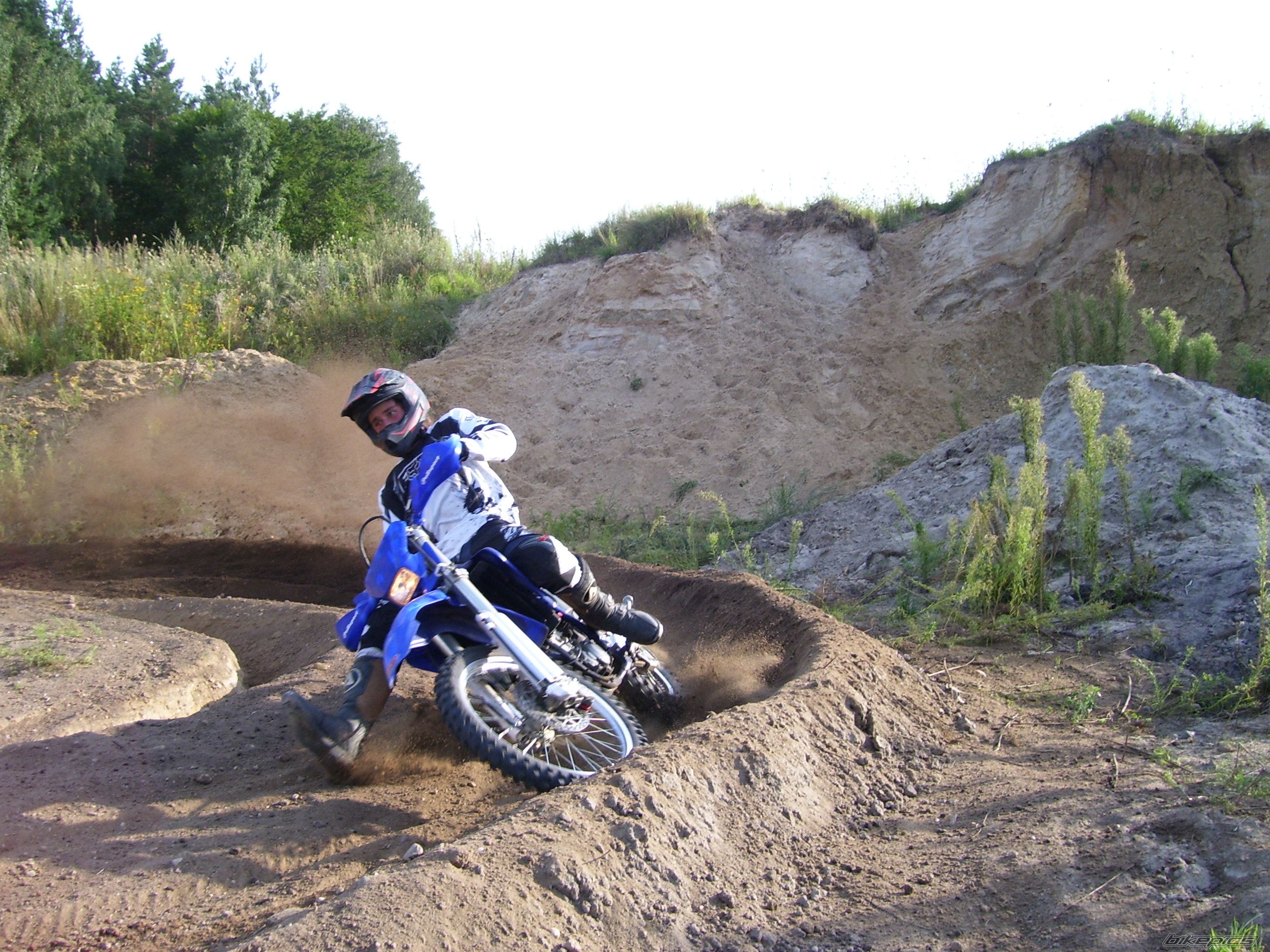 Bike Photo 997888