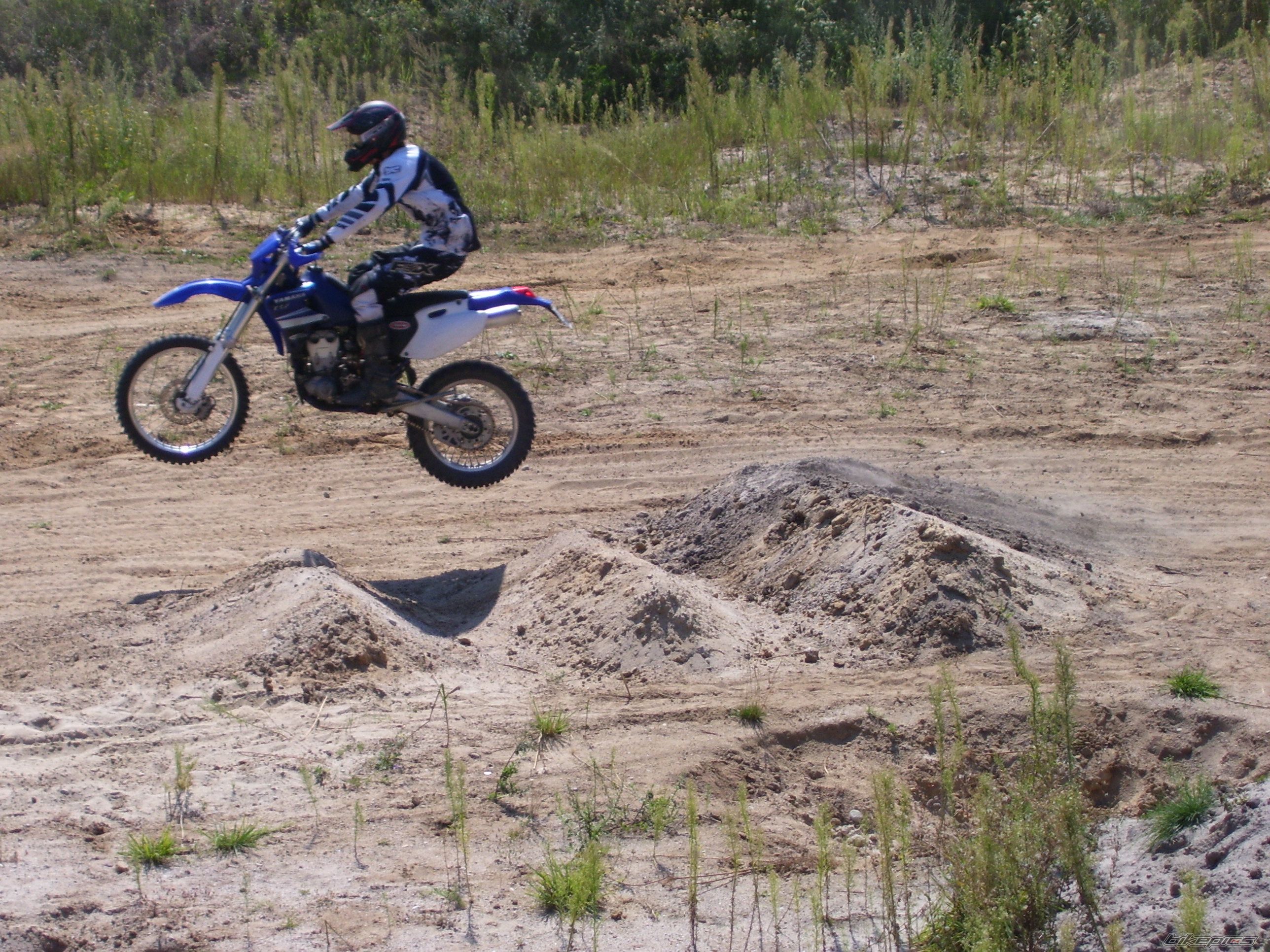 Bike Photo 997903